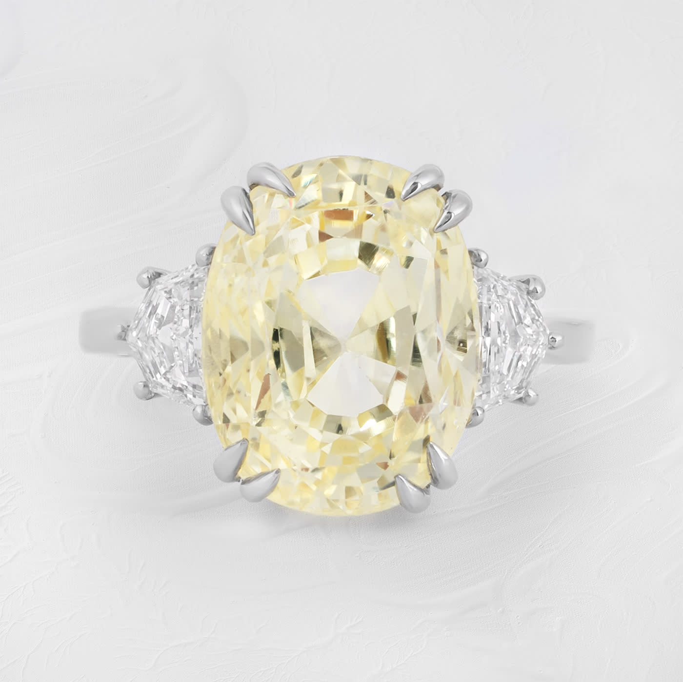 Yellow sapphire and diamond trilogy ring — 1