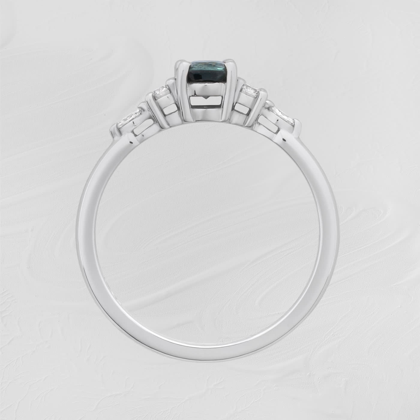 Parti sapphire and diamond ring — 2