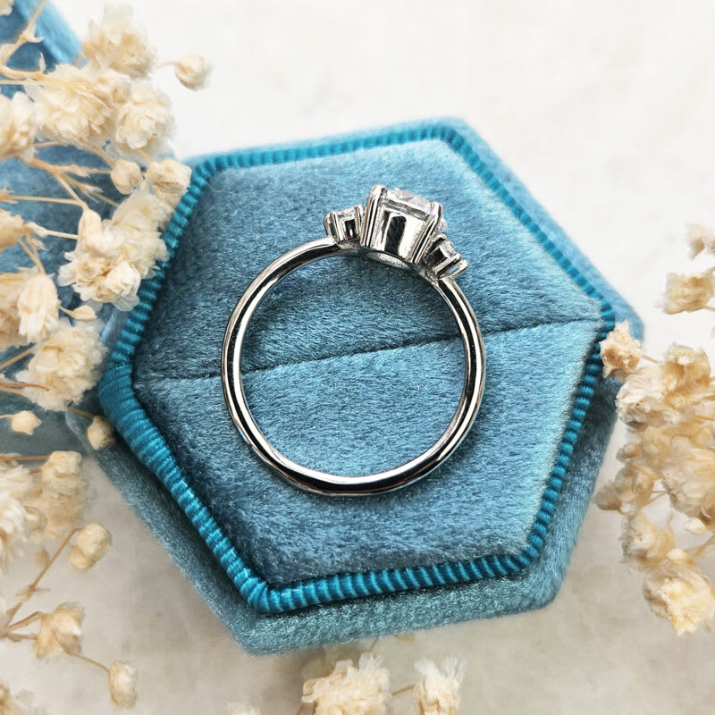 Round brilliant cut lab grown diamond floral ring — 5