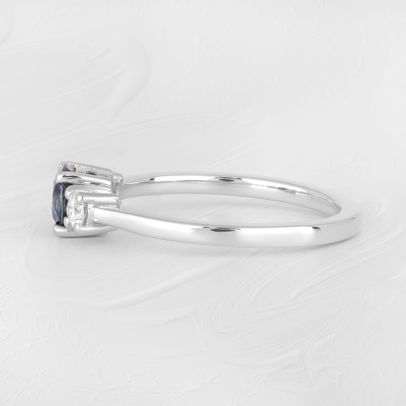 Australian deep blue sapphire and diamond ring — 2