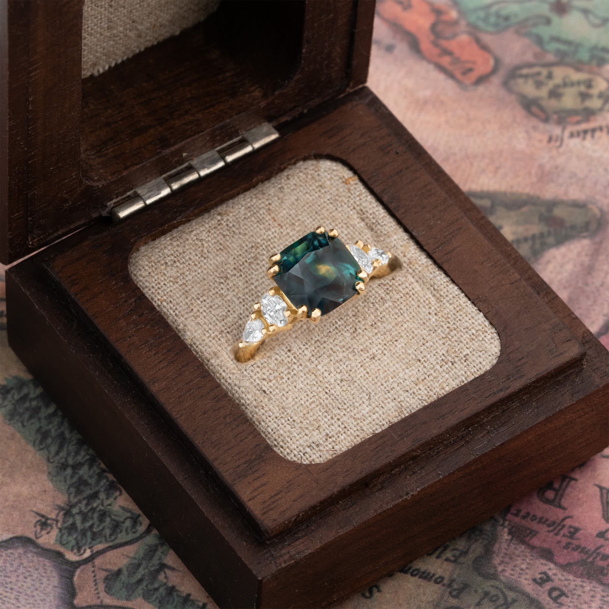 Cushion teal sapphire and diamond ring — 3