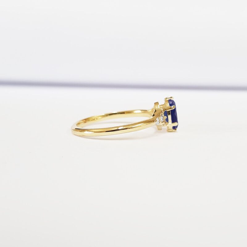 Sapphire and diamond art deco inspired ring  — 3