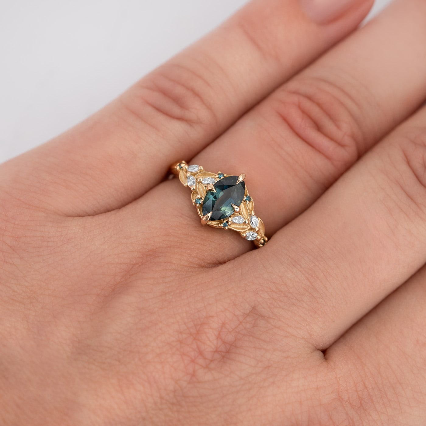 'Aurelyn' Marquise parti sapphire and diamond ring — 2