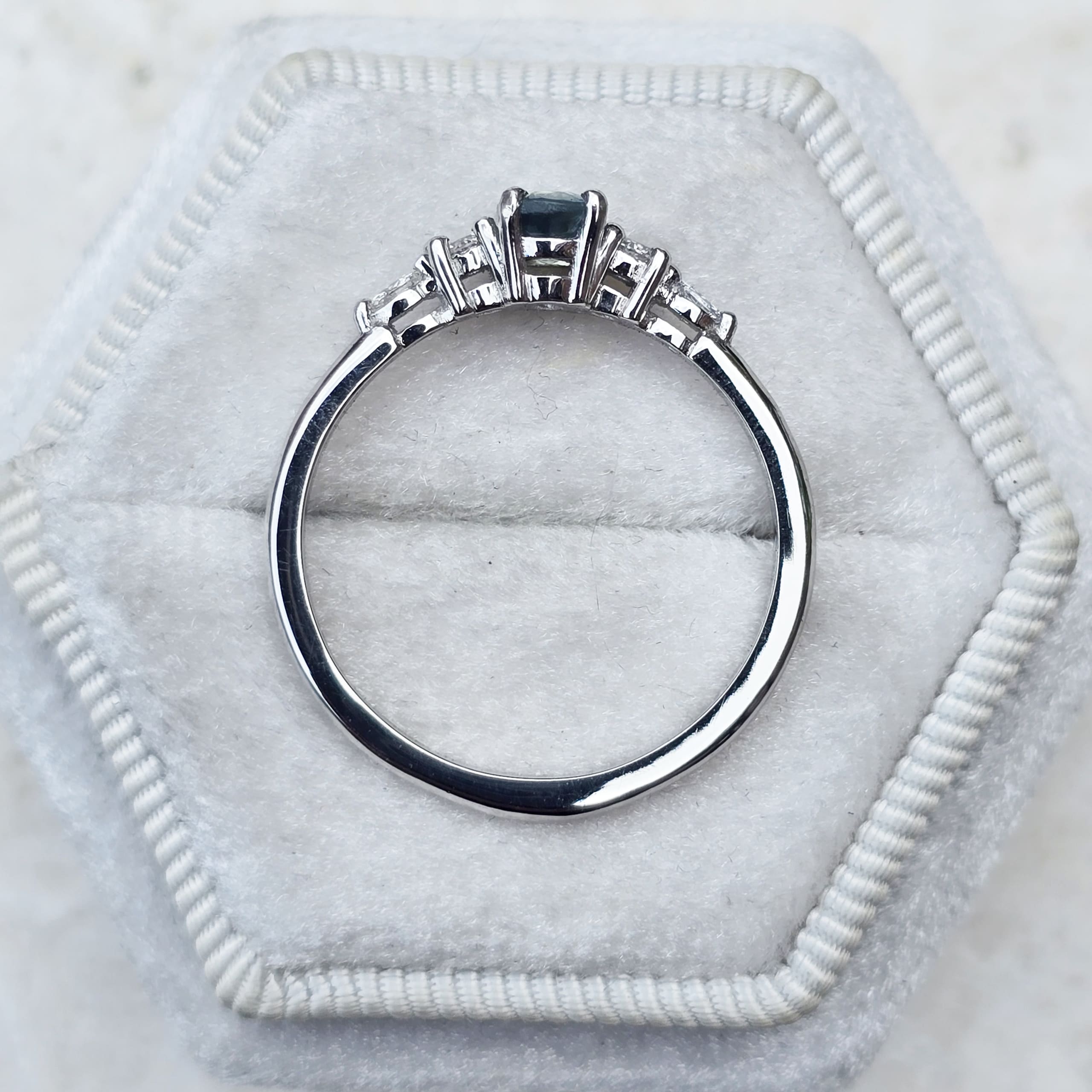 Parti sapphire and diamond ring — 2