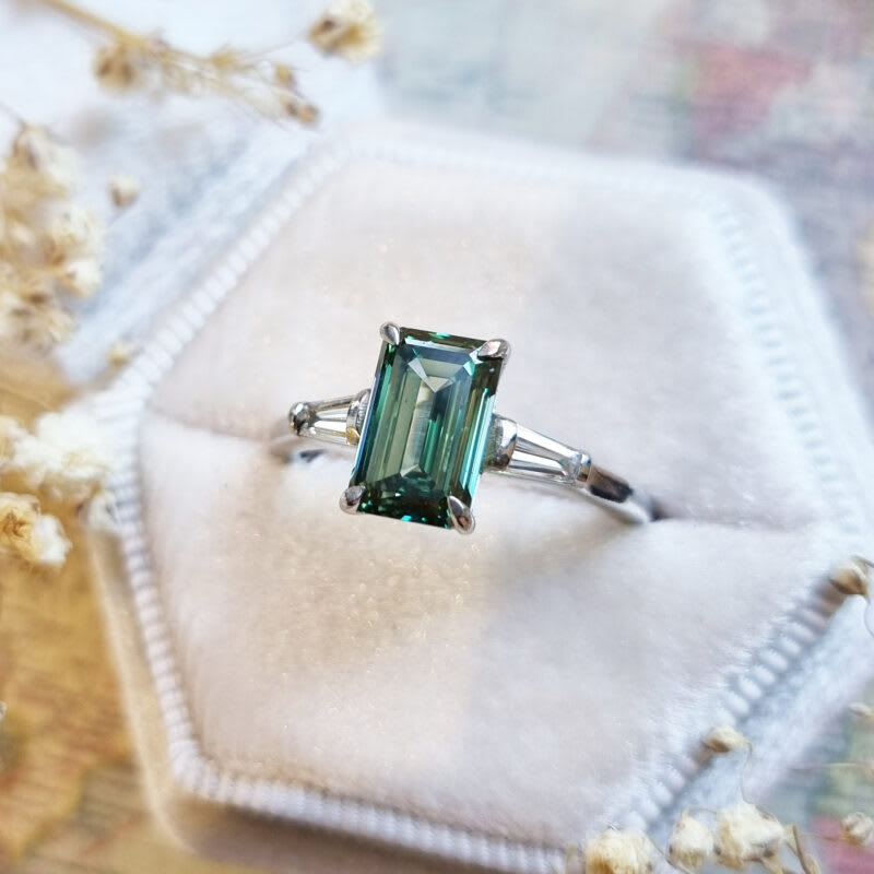 Lab grown forest green diamond trilogy ring in platinum — 2