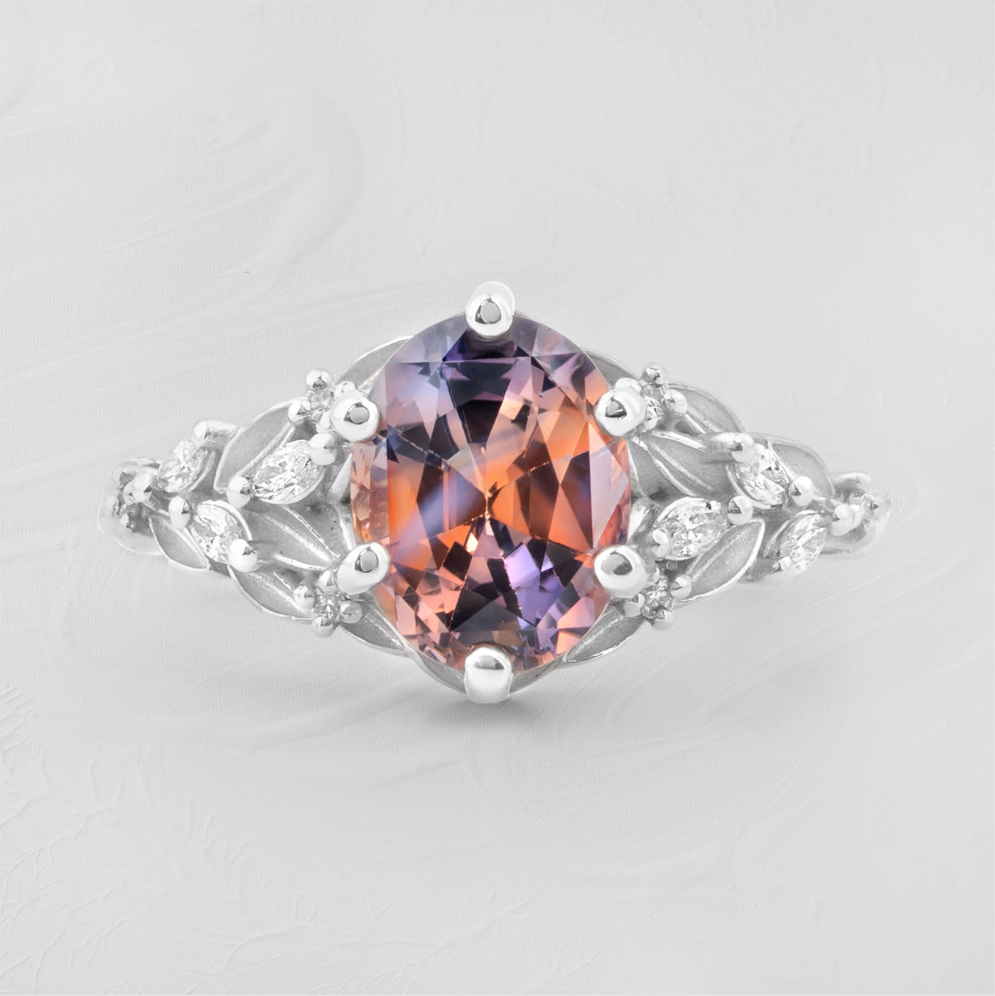 'Aurelyn' Unique sapphire and diamond ring — 1