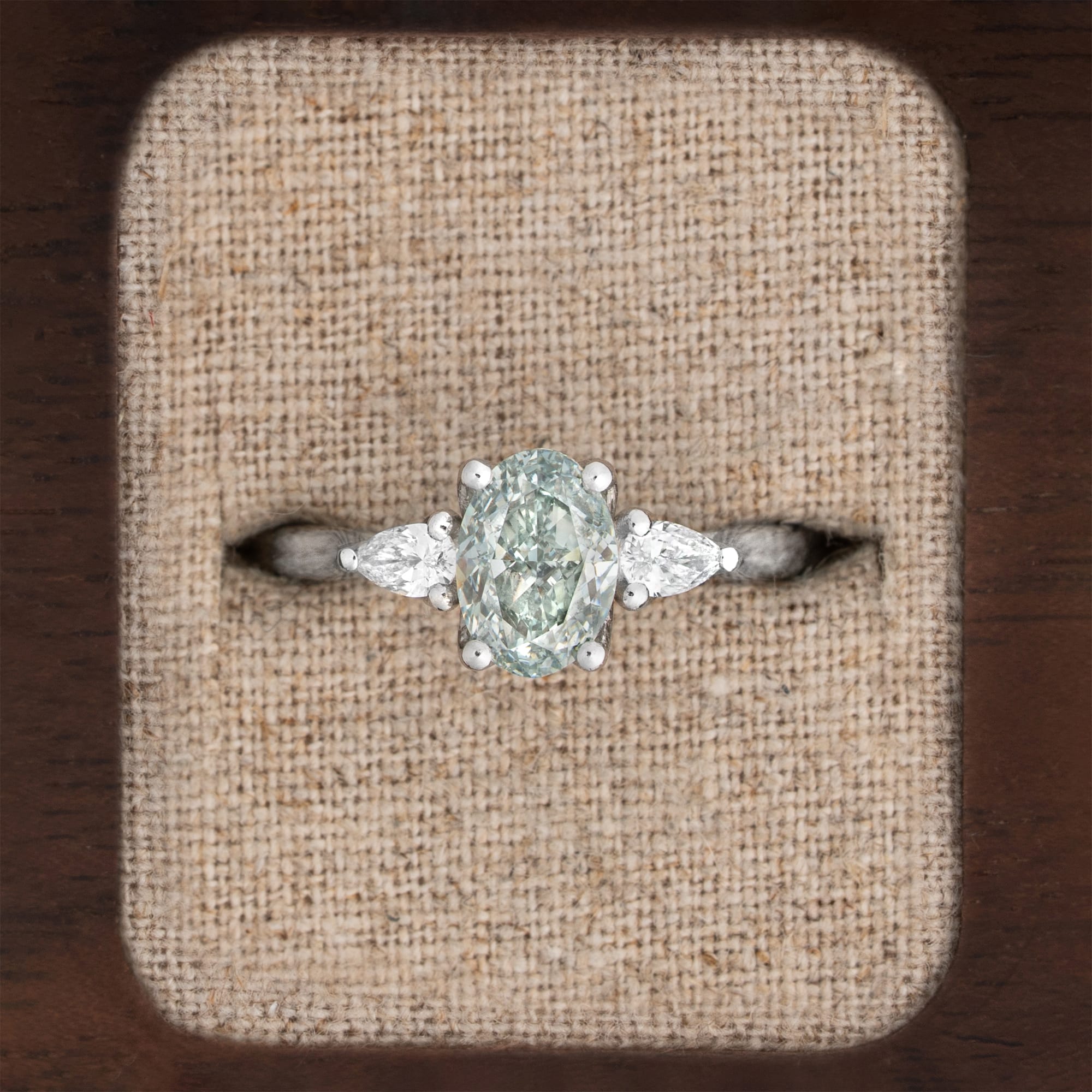 'Ava' Icy diamond ring  — 1
