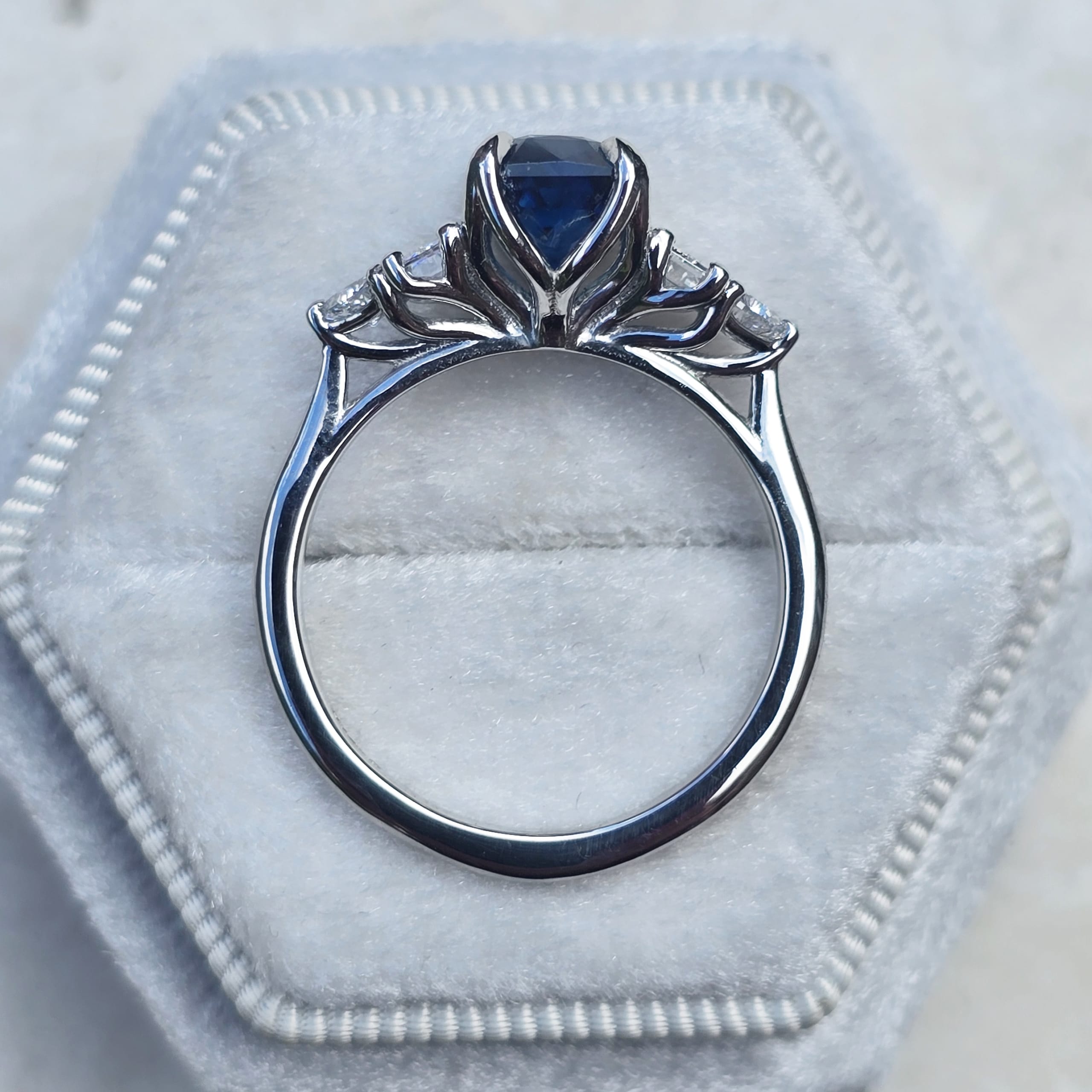 'Starlight' ocean teal sapphire and diamond ring — 2