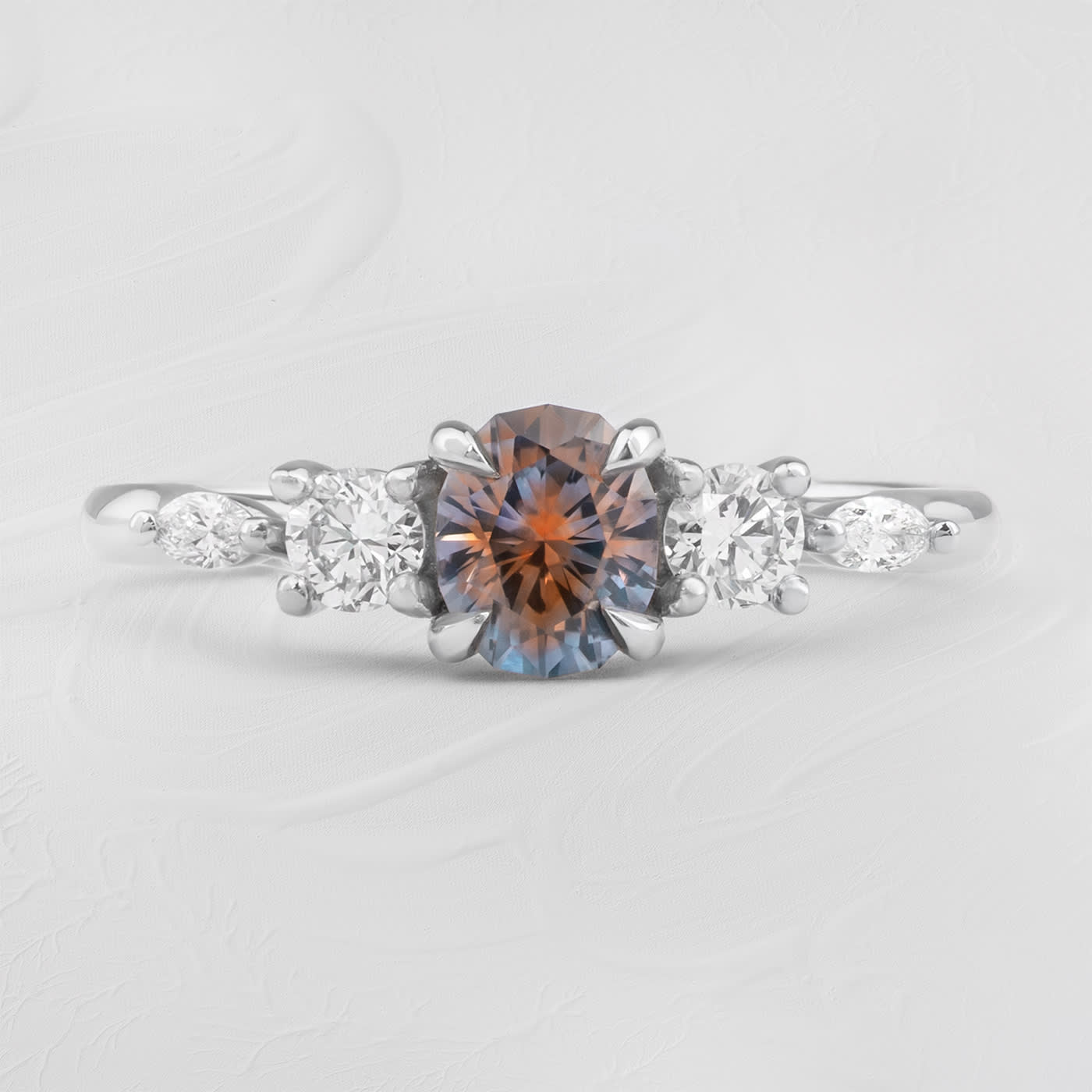 Bi colour orange and blue sapphire and diamond trellis ring  — 1