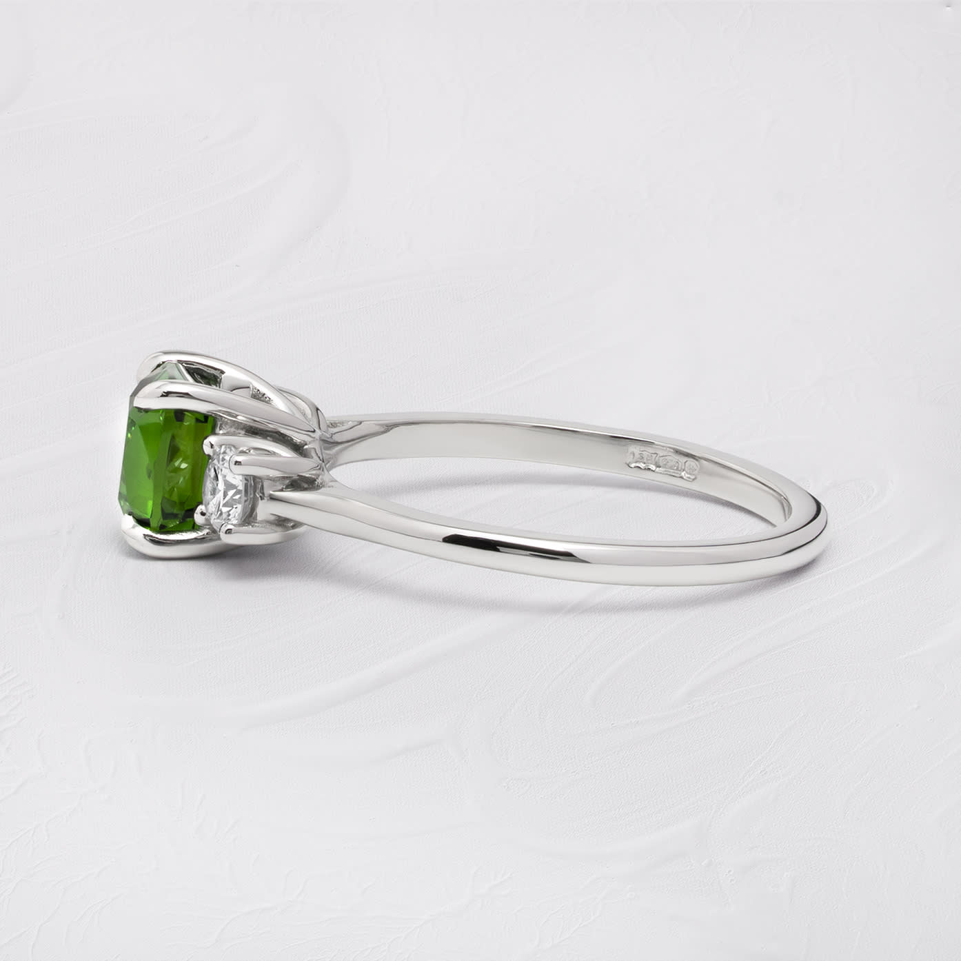 Cushion green tourmaline and diamond ring — 2