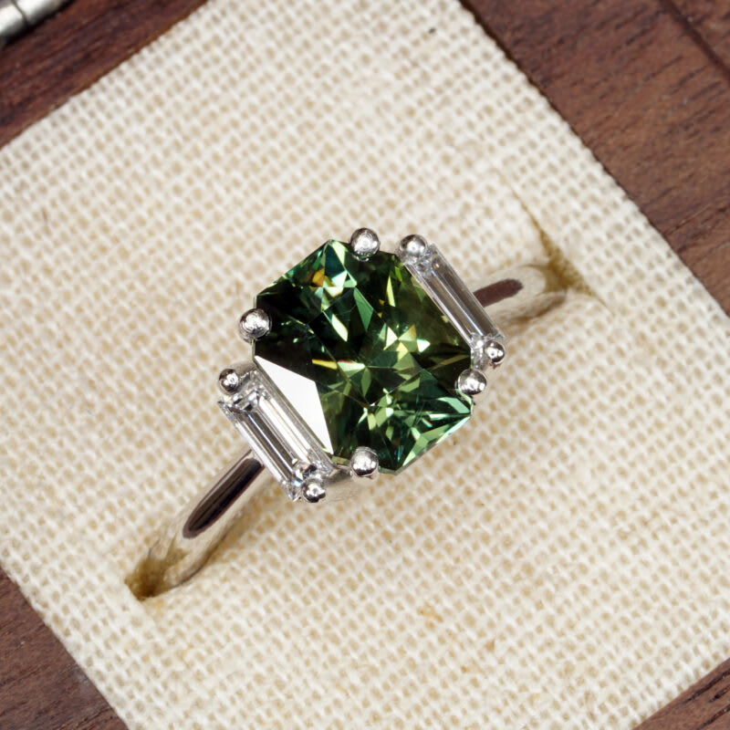 Art deco inspired green sapphire and diamond ring — 3