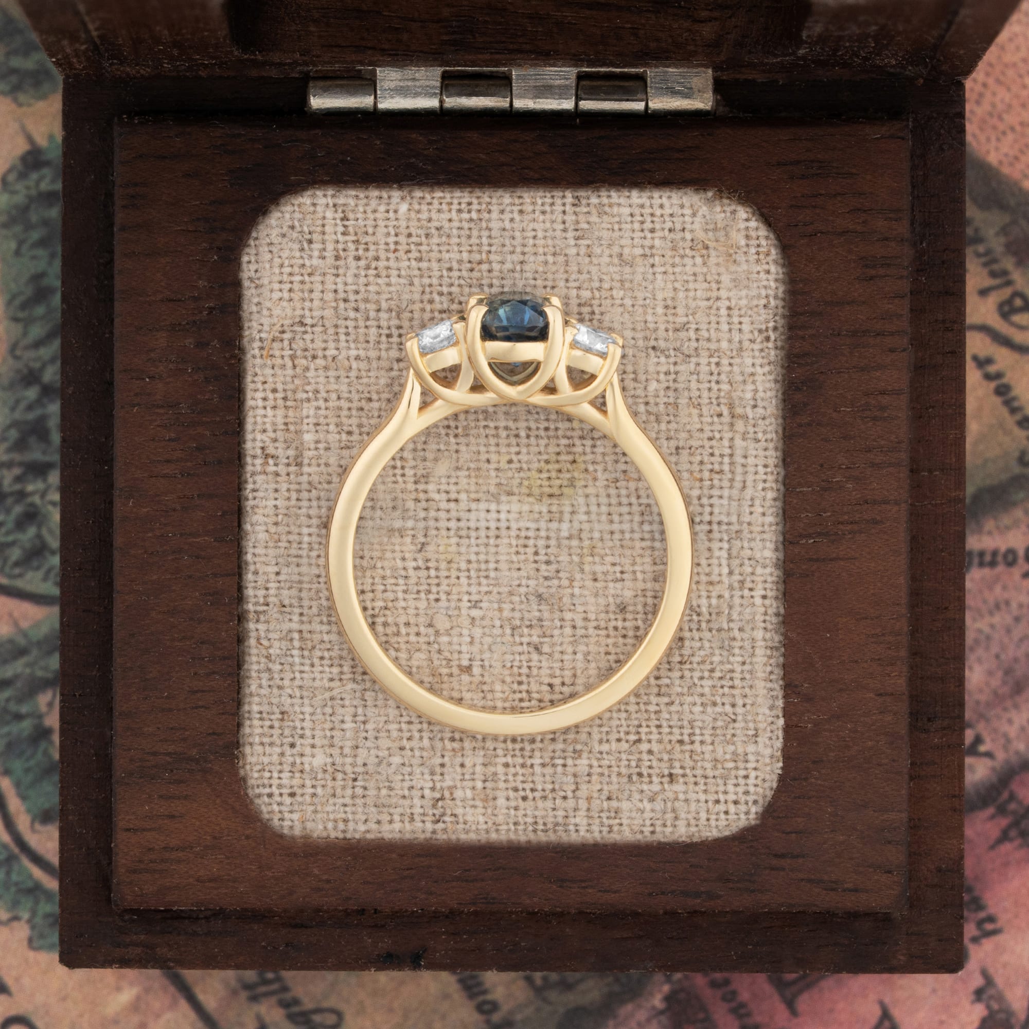 Ocean teal sapphire and Diamond ring — 3