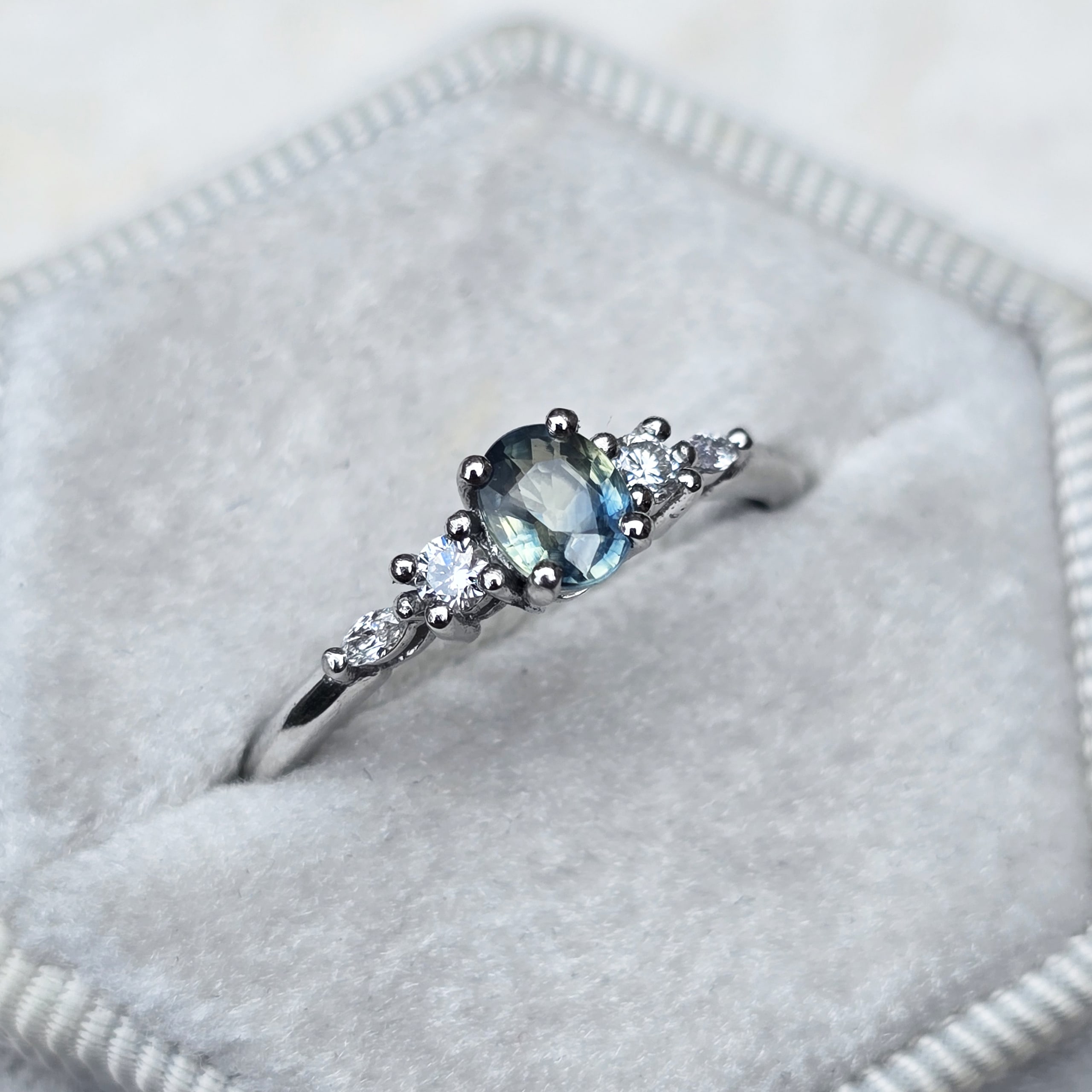 Parti sapphire and diamond ring — 3