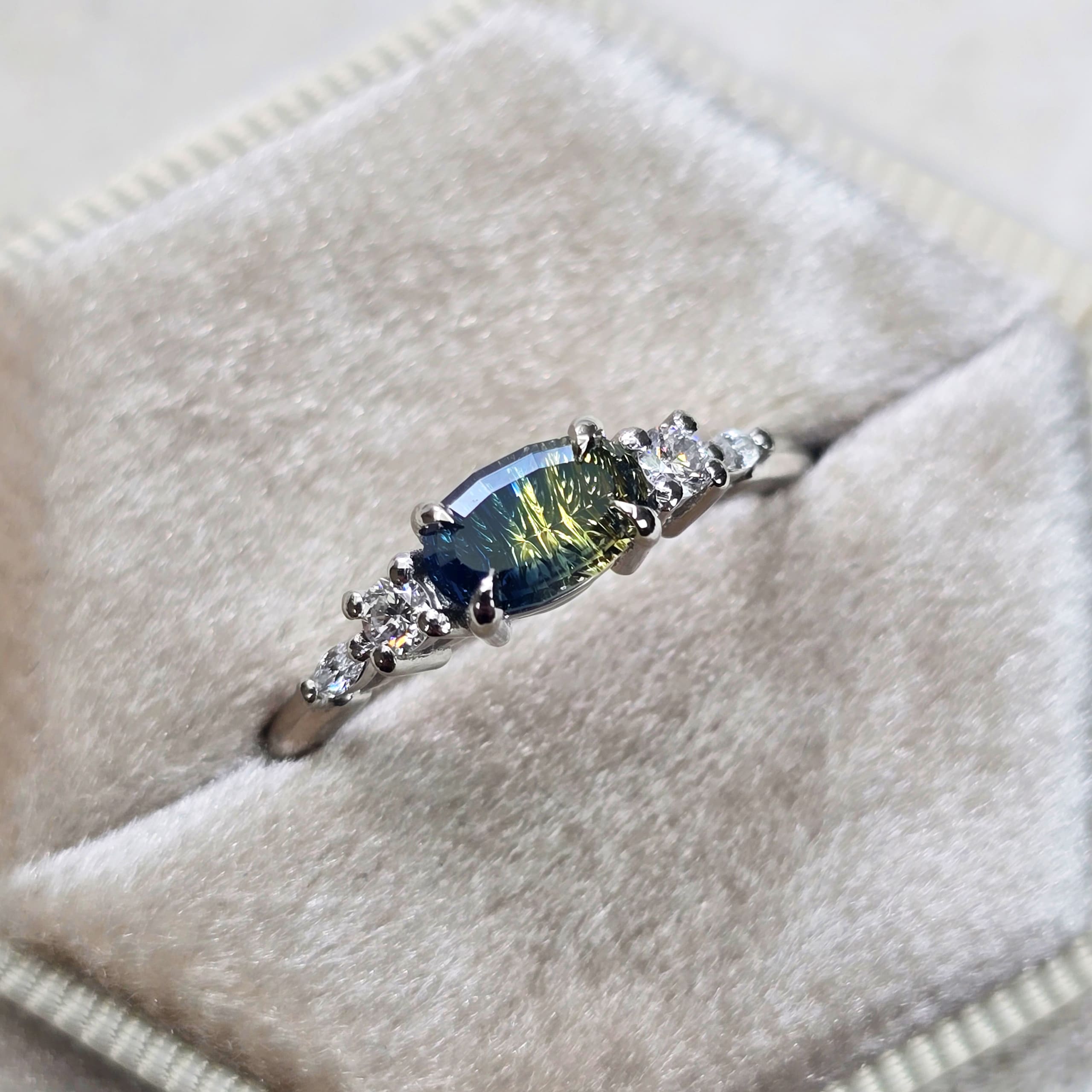 John Dyer 'Deep Concave' Sapphire and Diamond ring — 2