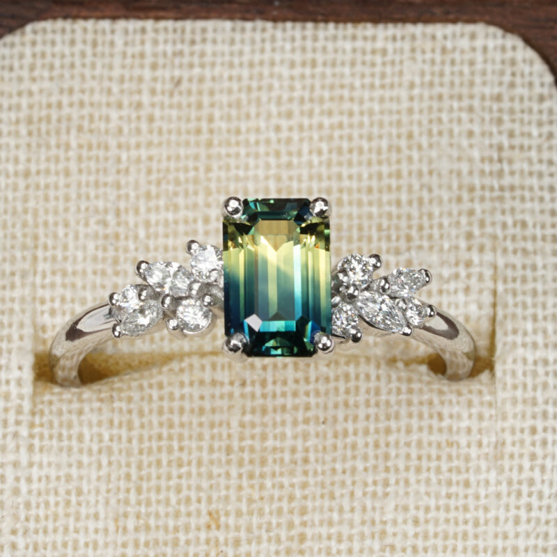 Emerald cut parti sapphire and diamond floral ring — 1