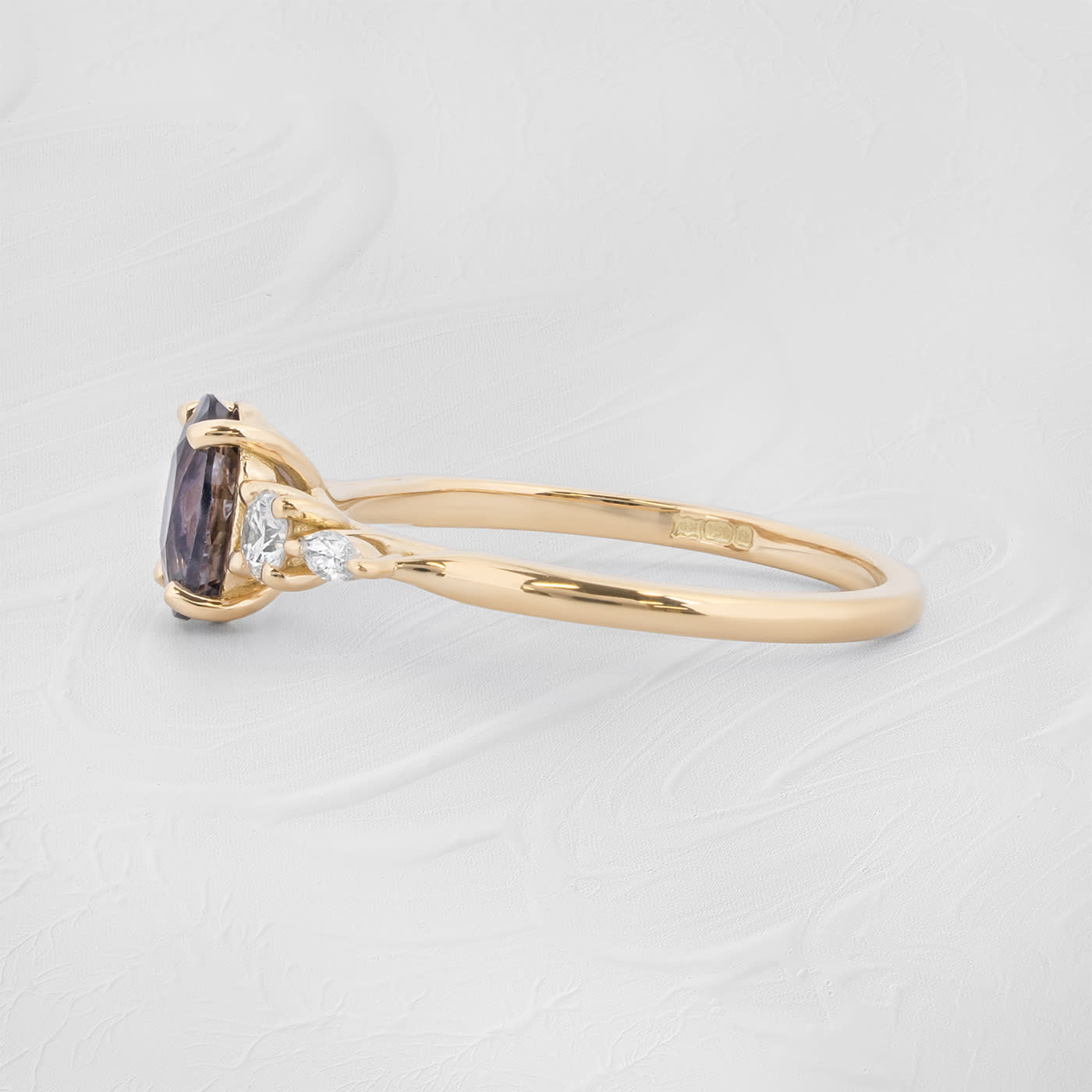 Grey-blue sapphire and diamond trellis ring  — 2