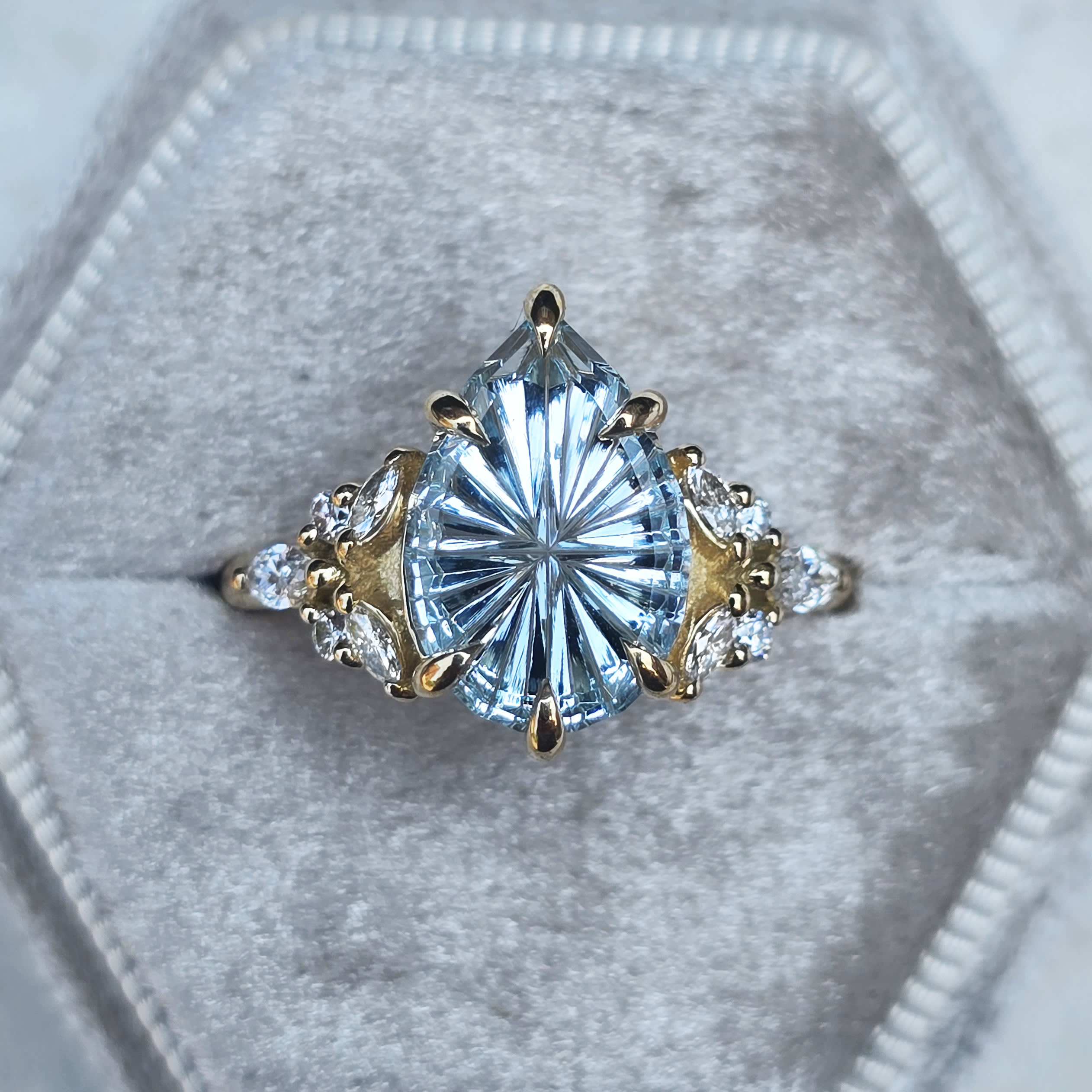 Starbrite aquamarine and diamond ring — 1