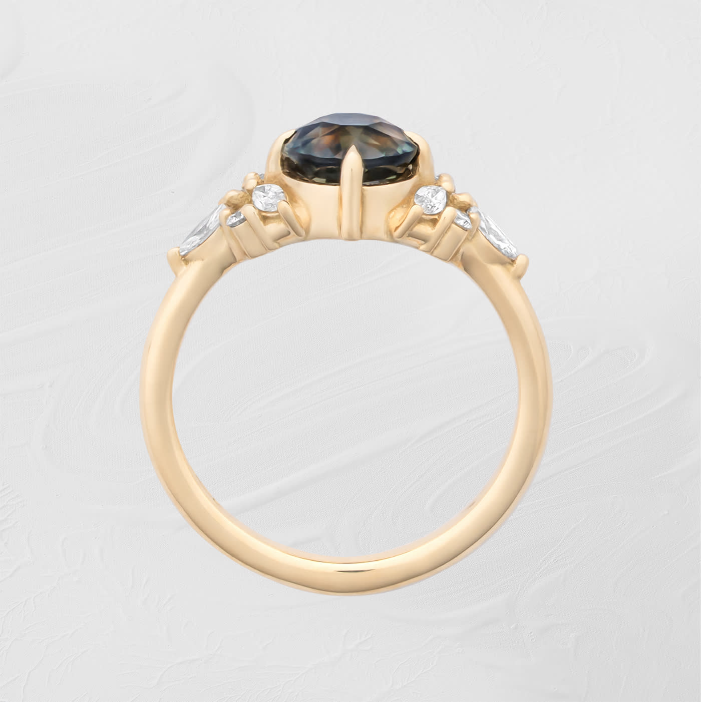 Parti sapphire and diamond ring — 3