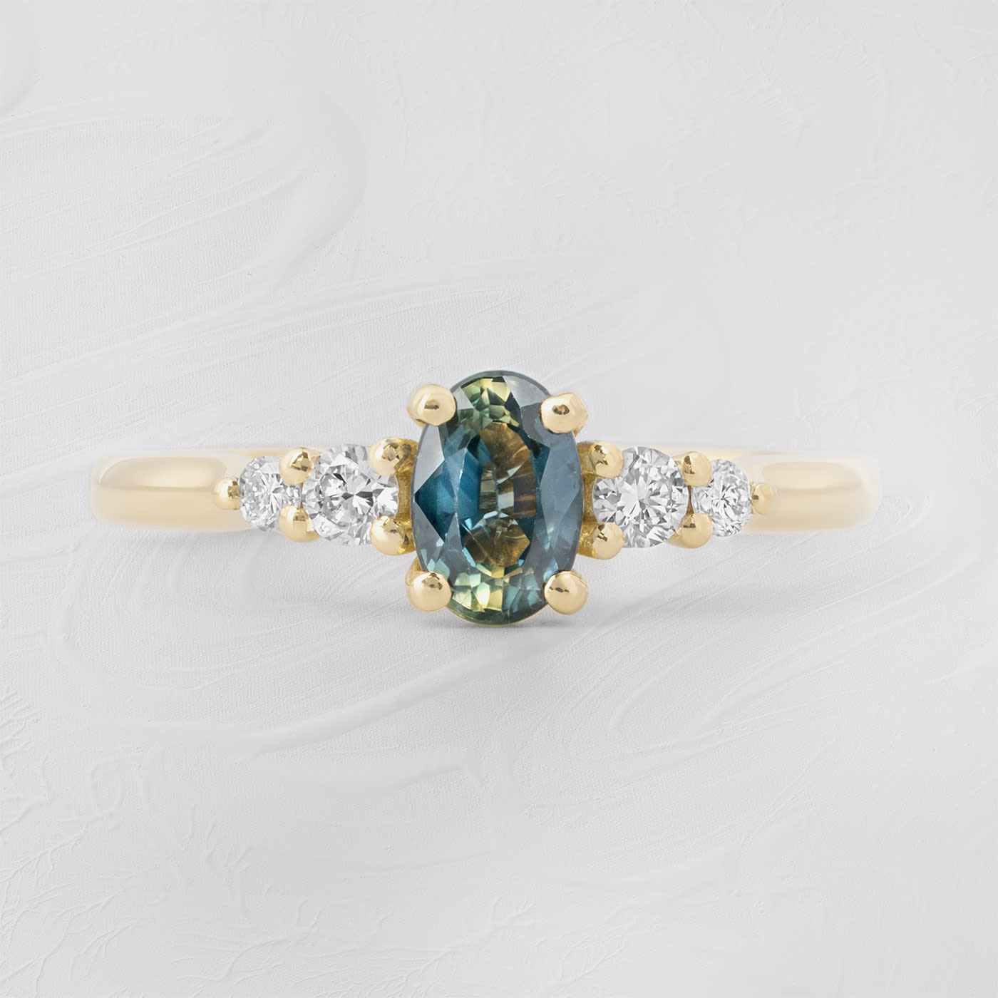 Parti sapphire and diamond ring — 1