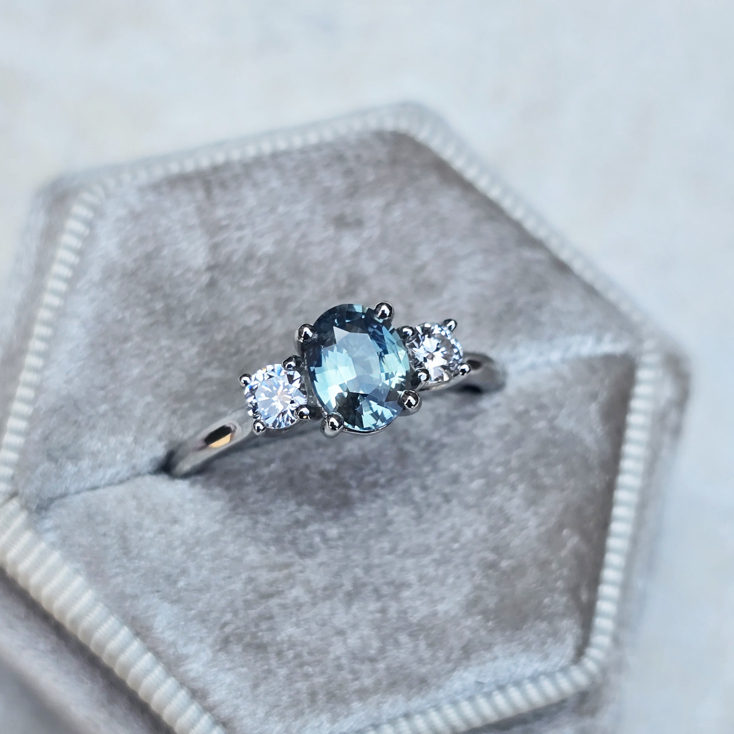 Steely teal sapphire and diamond ring — 3