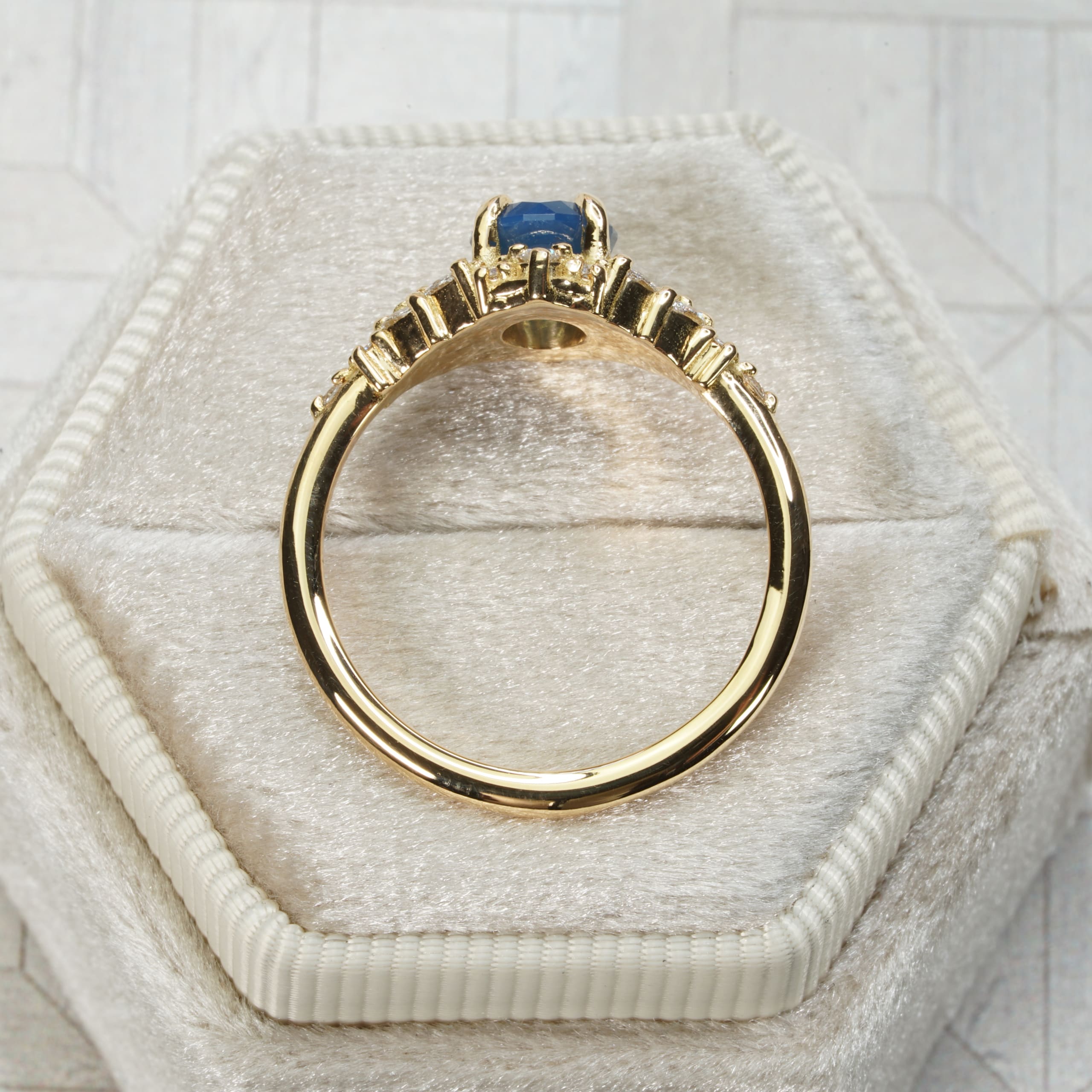 'Meadow' Opalescent sapphire and diamond ring — 3