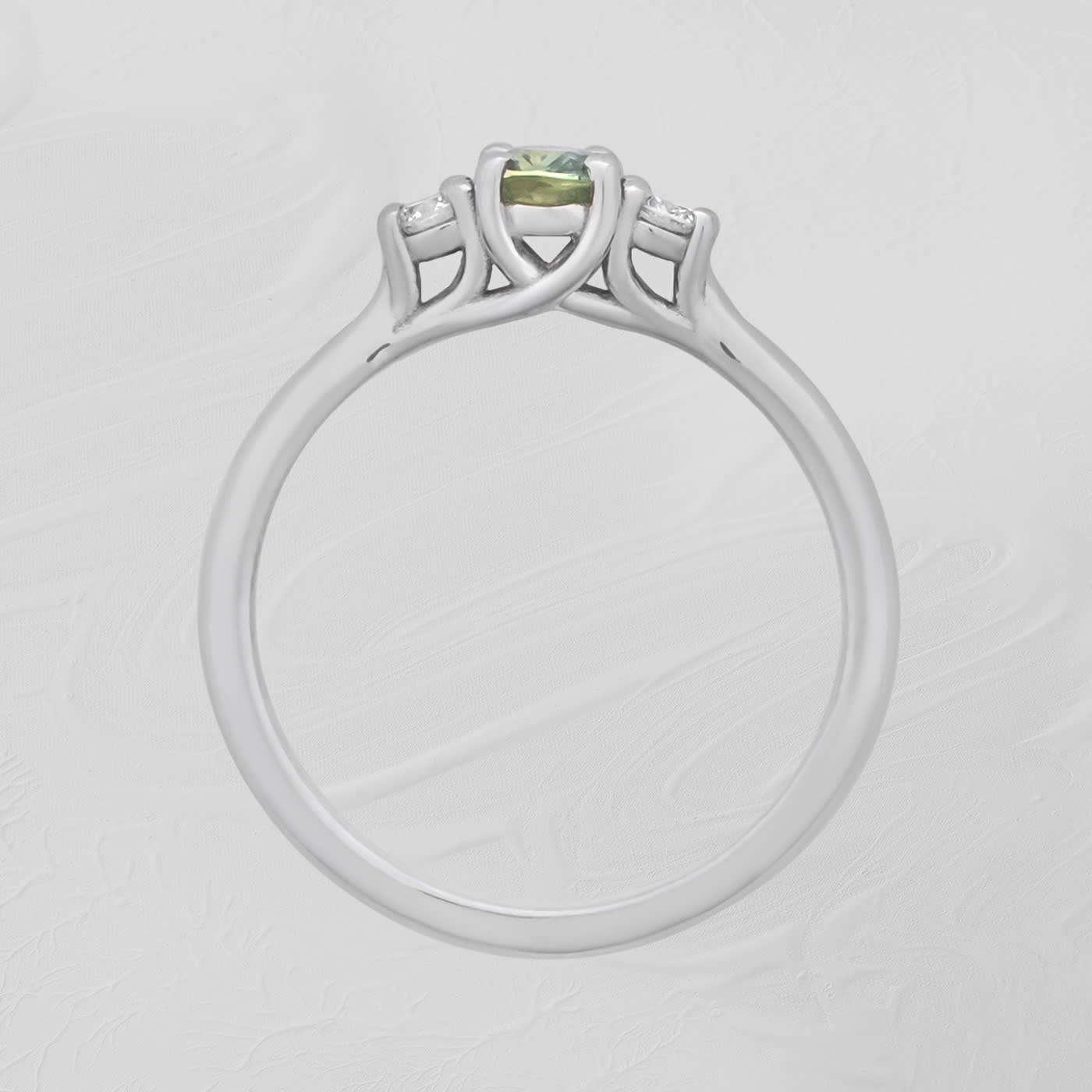 Green sapphire and diamond ring — 3
