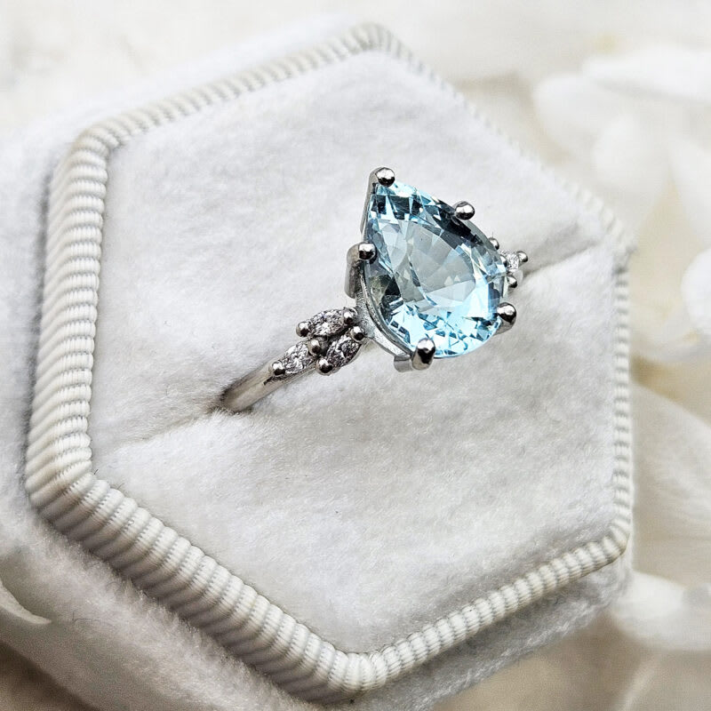 Pear cut aquamarine and diamond ring — 3