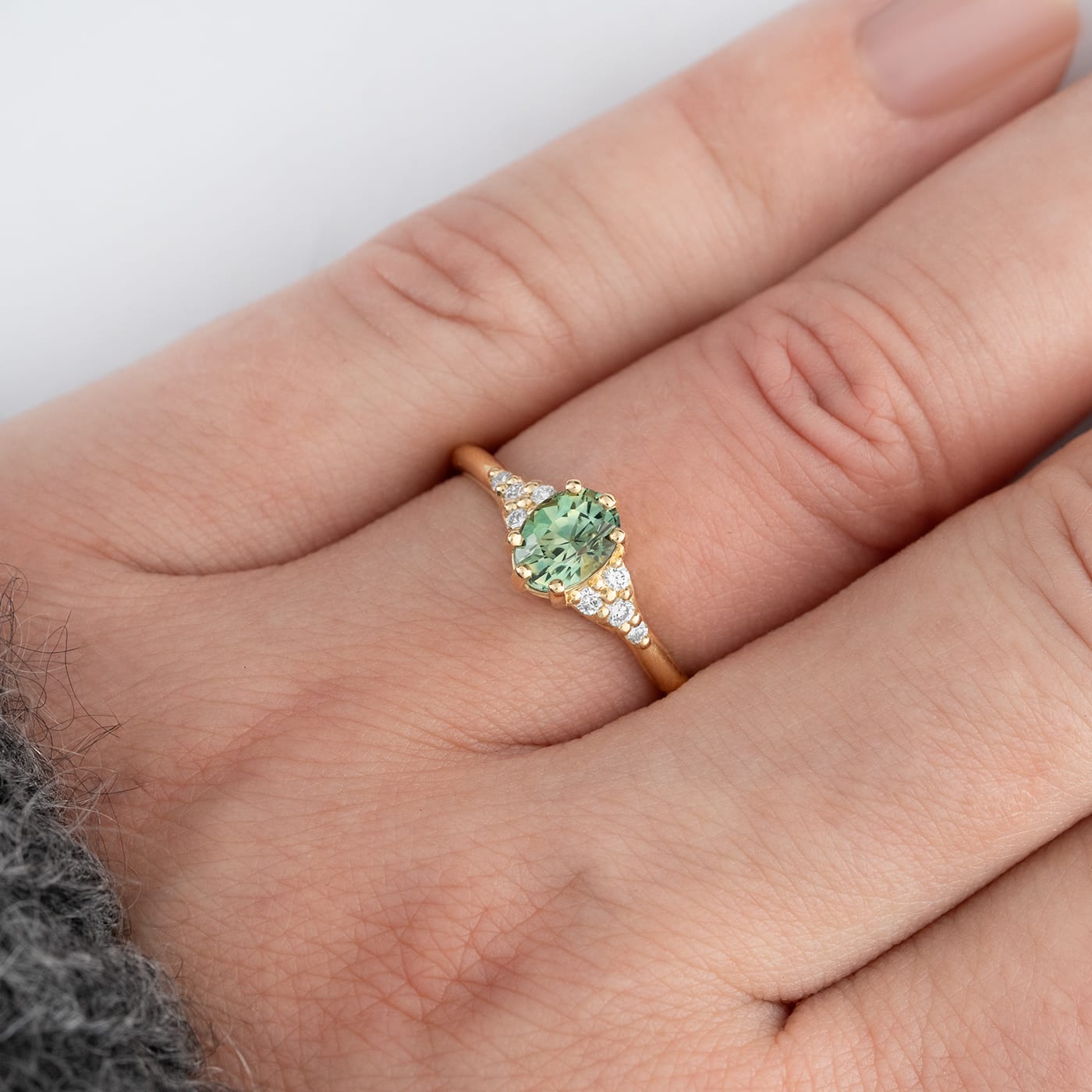 Seafoam green sapphire and diamond 1920's inspired ring — 3
