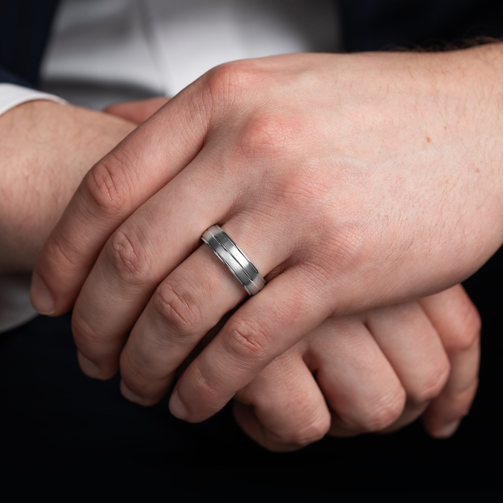Brushed and polished finished tramline wedding band 