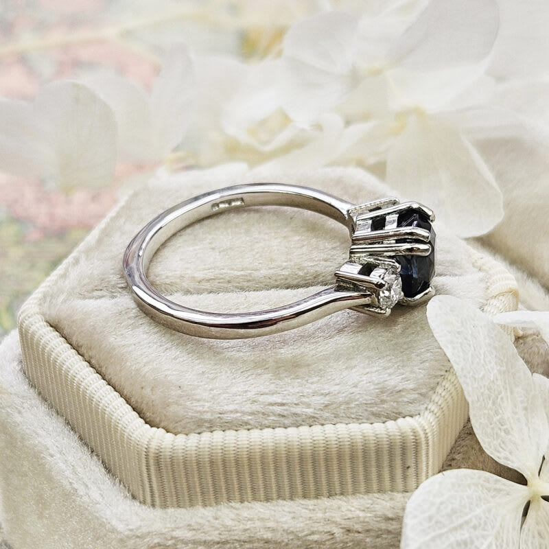 Cushion cut teal sapphire and diamond trilogy ring — 3
