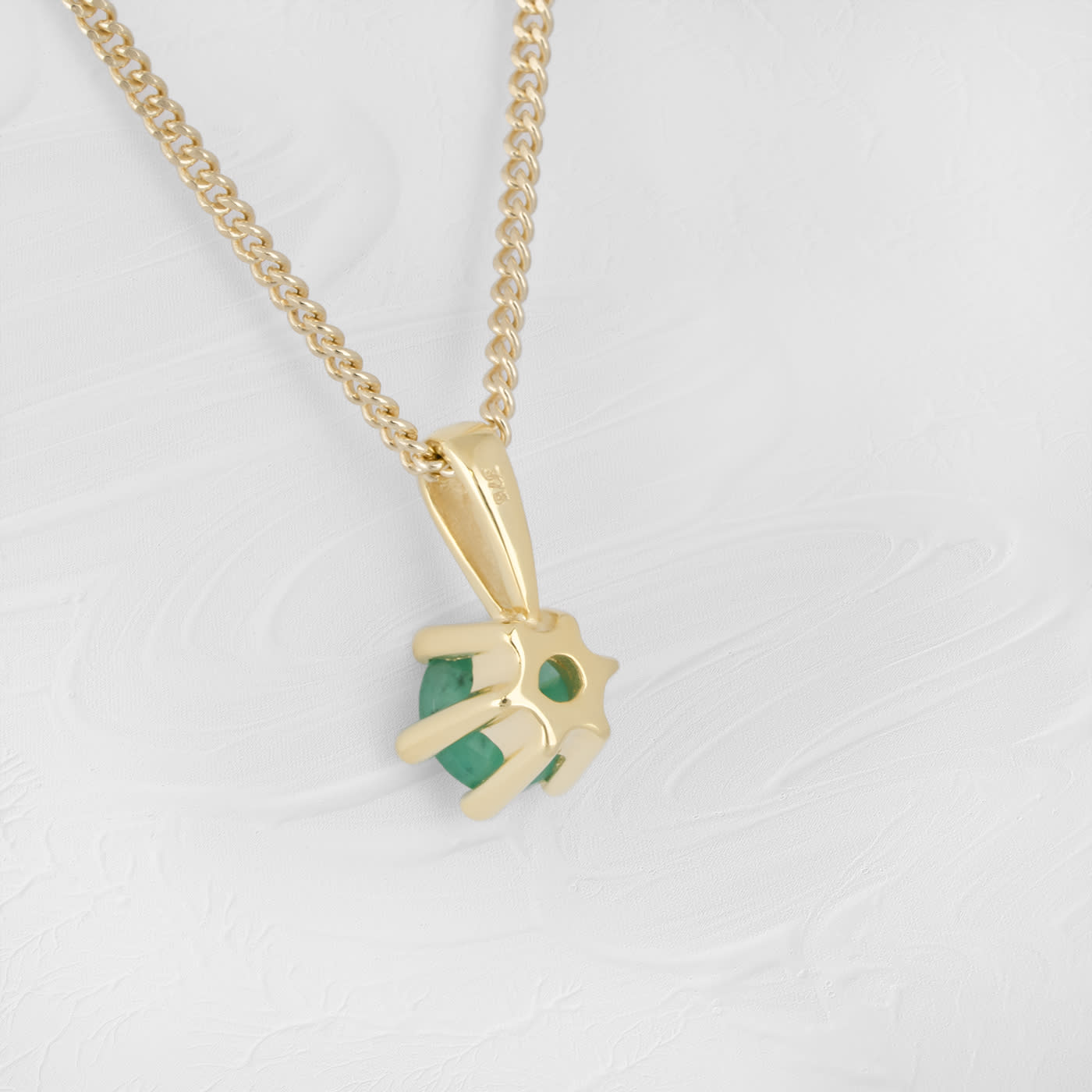 Emerald Necklace in 9ct Yellow Gold — 4