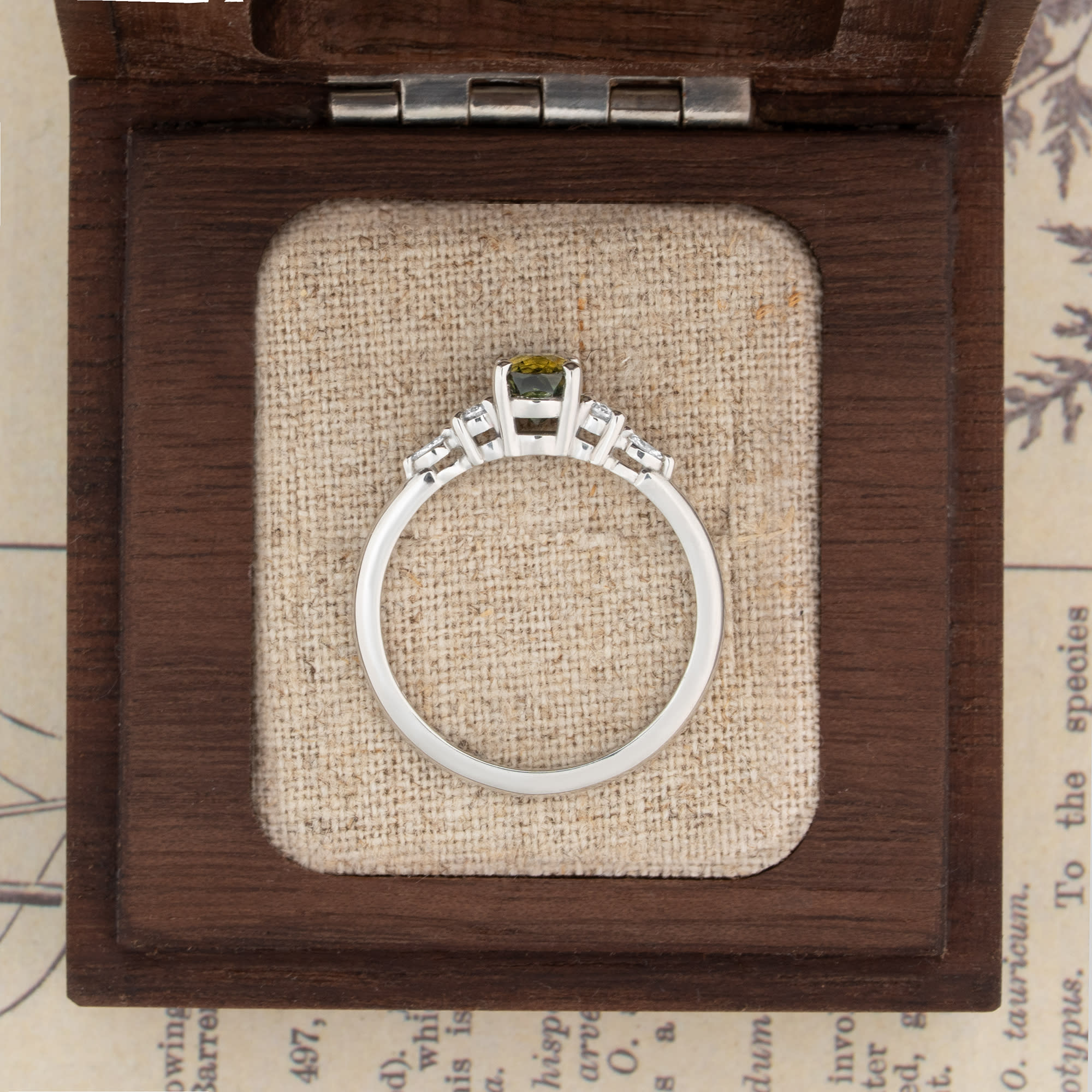 Dark green sapphire and diamond ring — 2