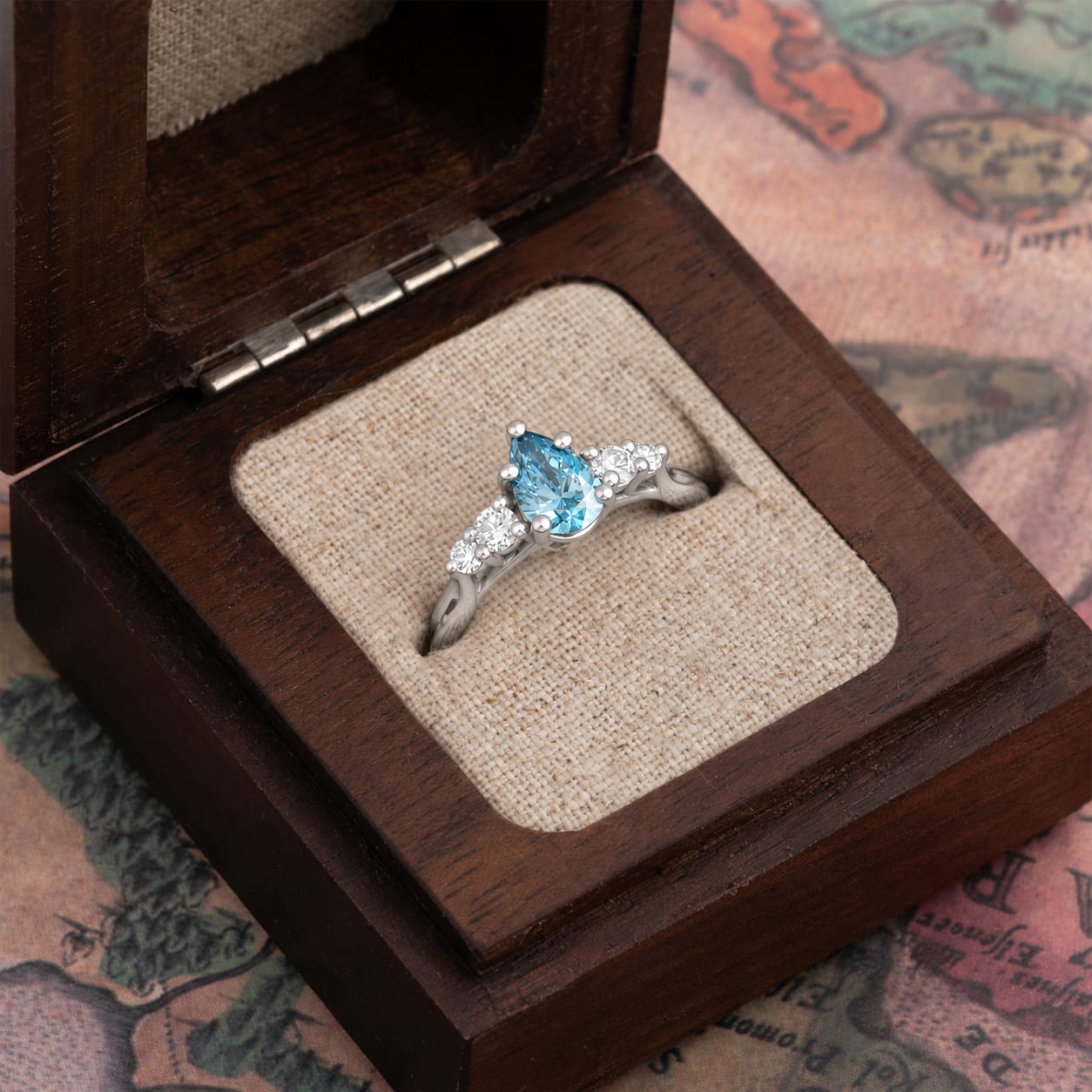 'The Quintet' – Fancy blue pear diamond ring — 2