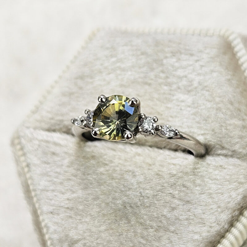 Greenish yellow sapphire and diamond 5 stone ring in platinum — 3