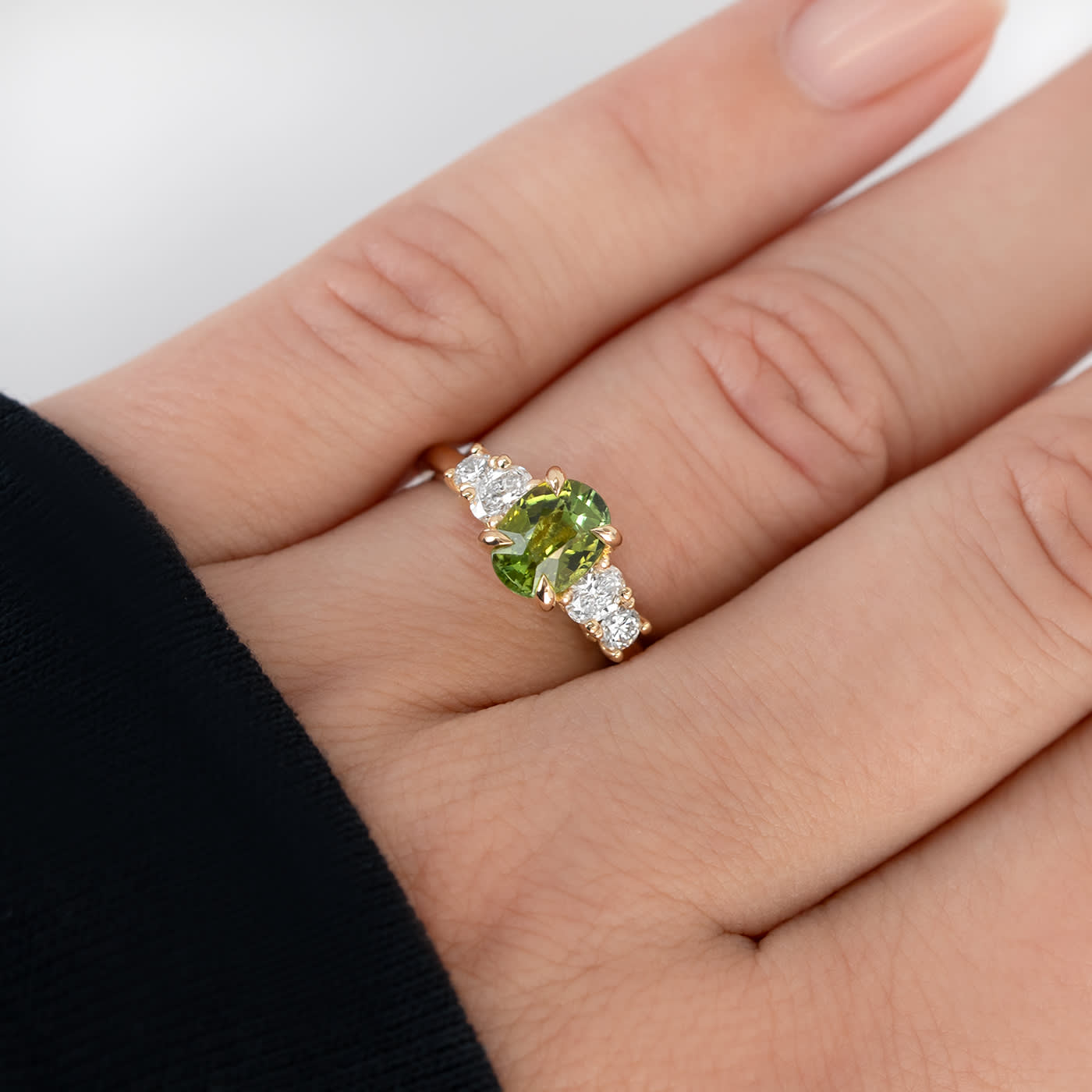 'Rosier' Green sapphire and diamond ring — 2