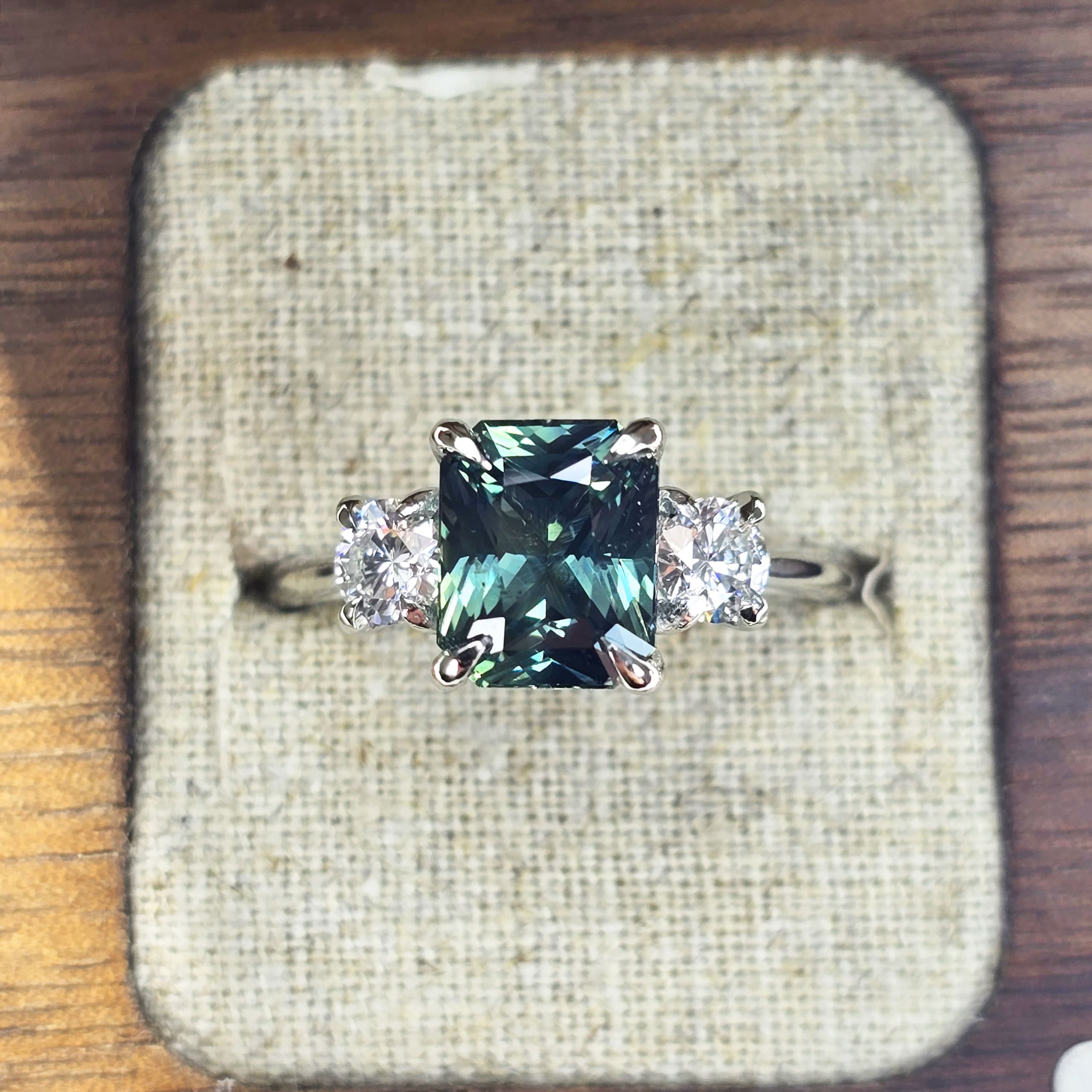 Radiant teal sapphire and diamond ring — 1