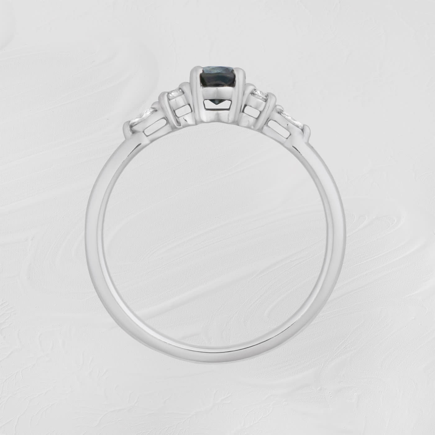 Teal sapphire and diamond ring — 3