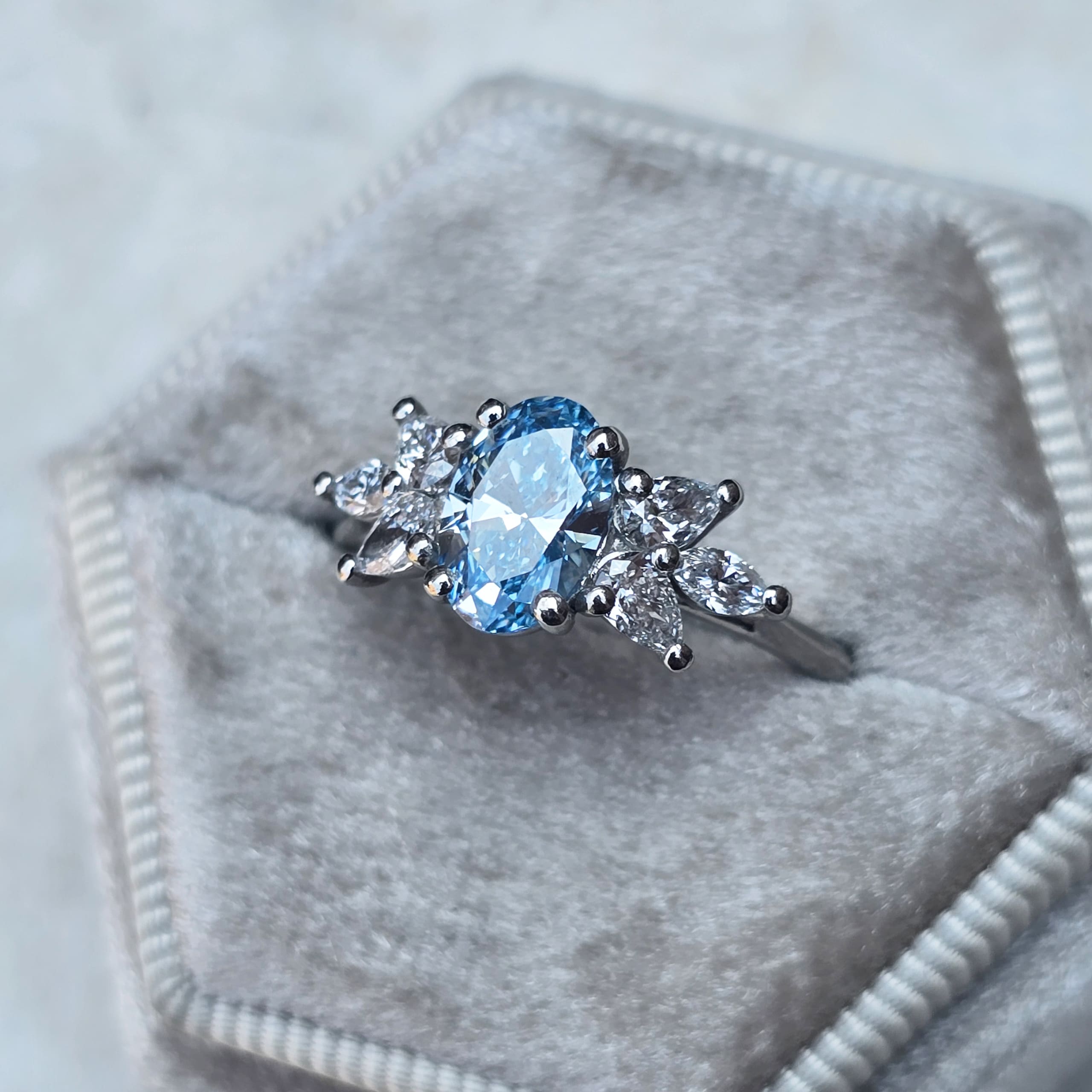 Lab grown blue diamond floral ring — 3