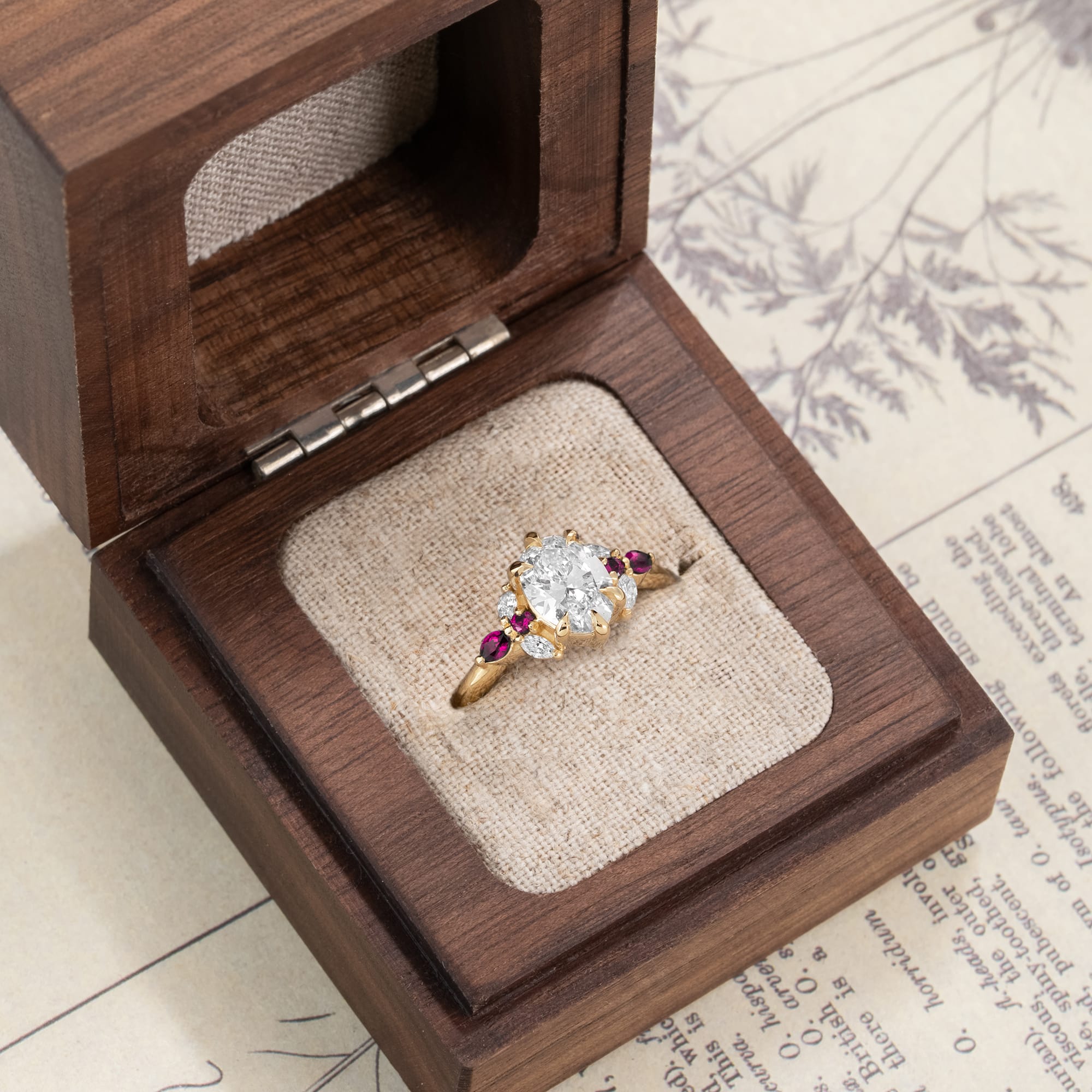 'New Horizon' Diamond and ruby ring — 4