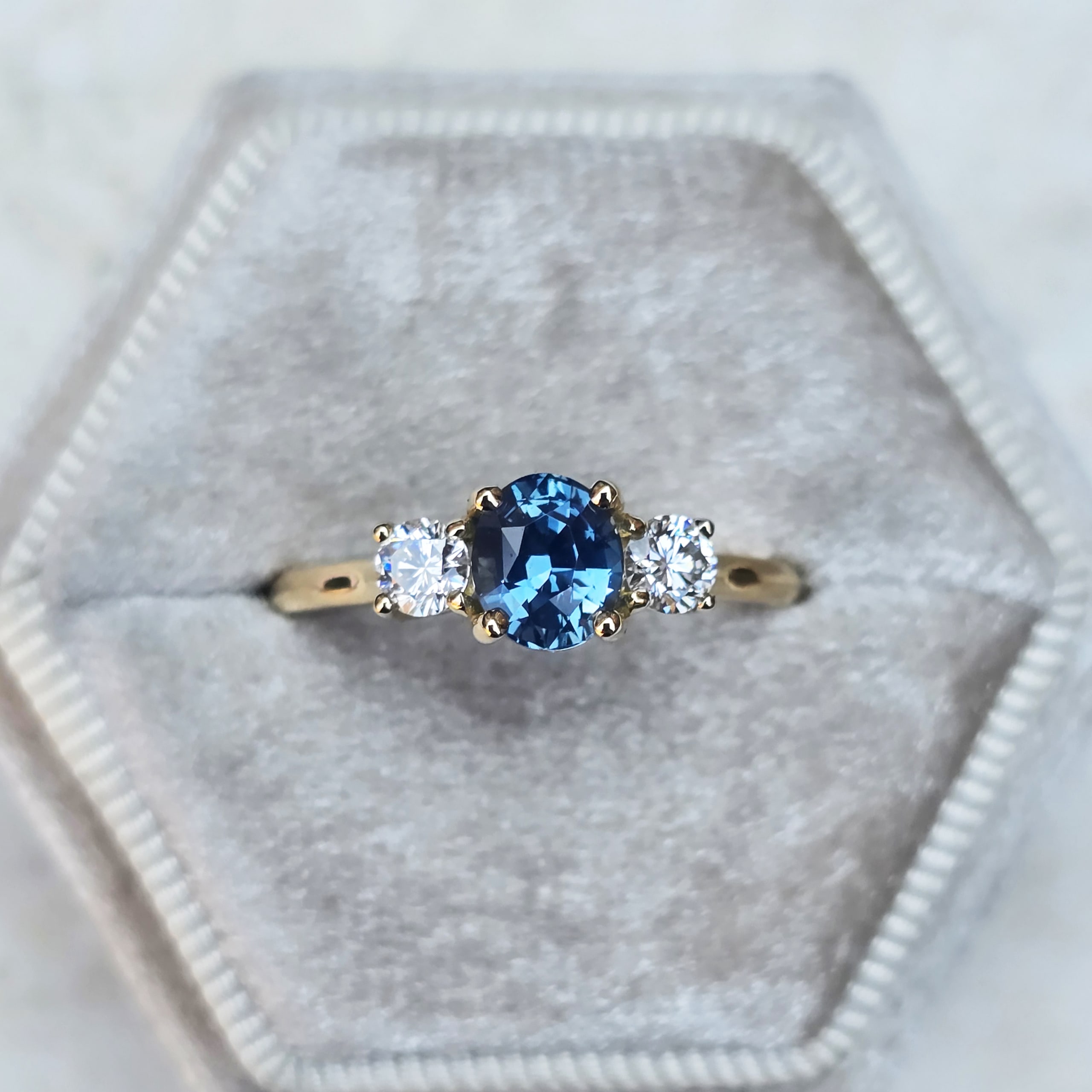 Ocean teal sapphire and diamond ring — 1