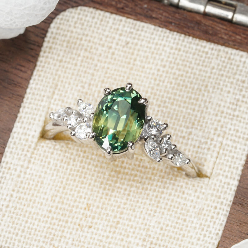 Parti sapphire and diamond floral ring — 2