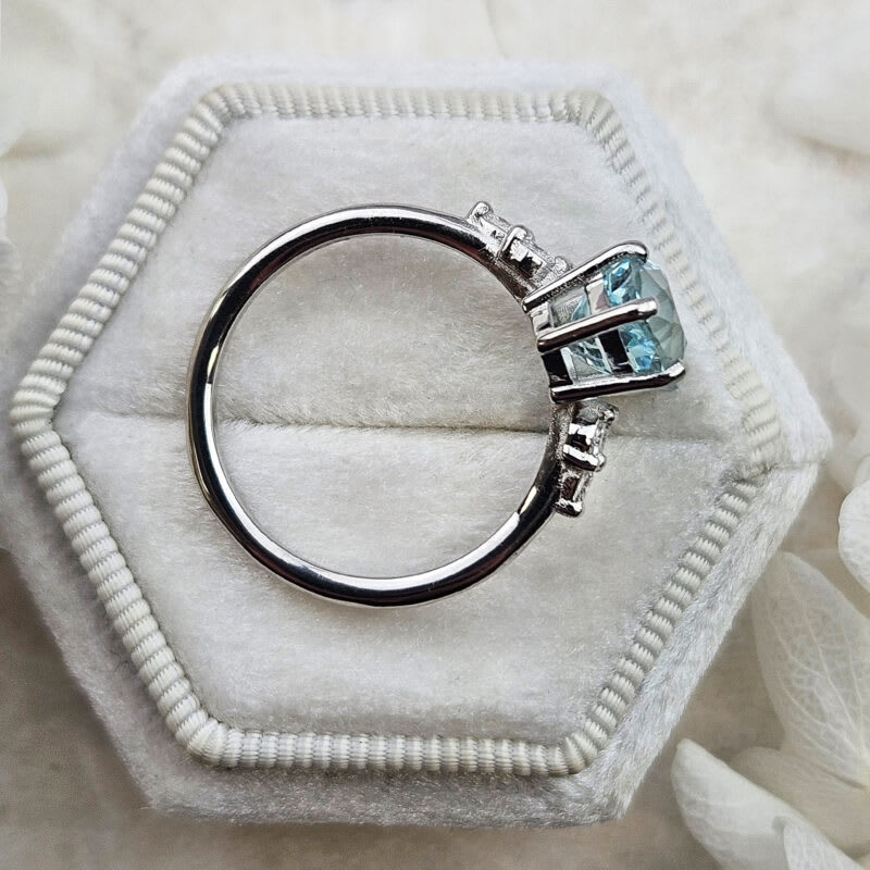 Pear cut aquamarine and diamond ring — 5