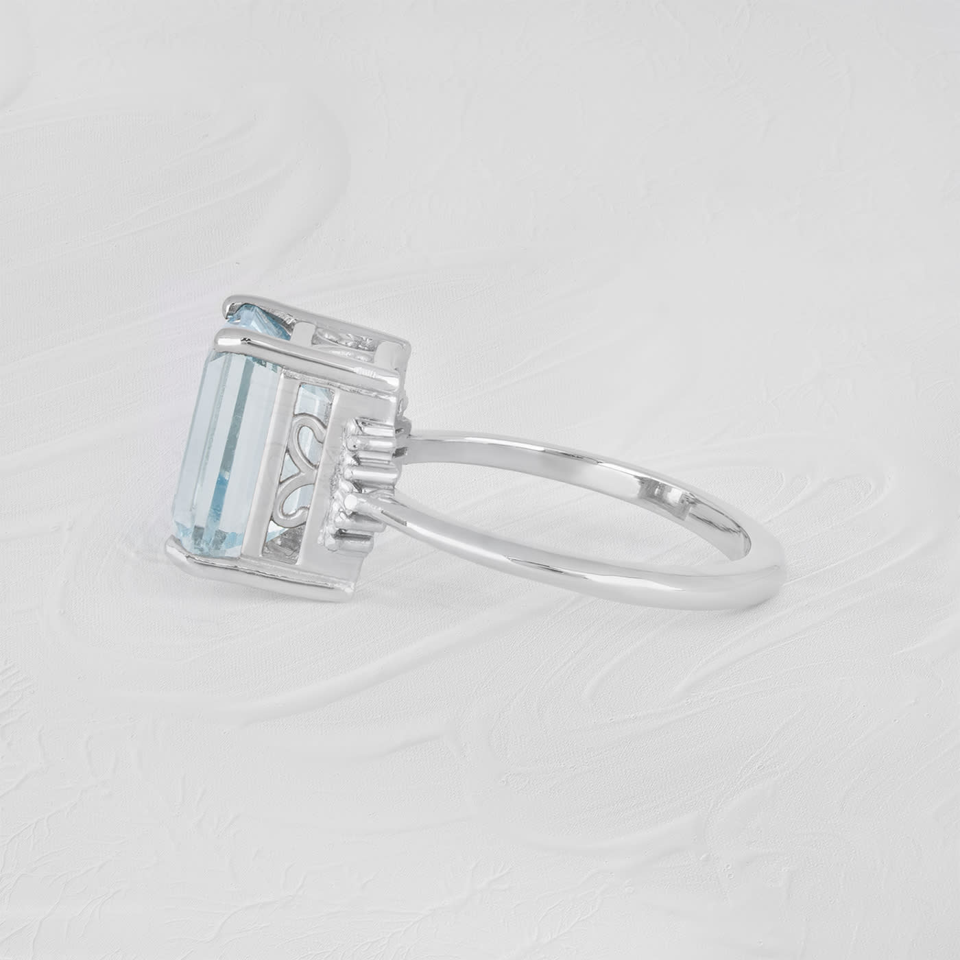 Aquamarine and diamond art deco inspired ring — 4