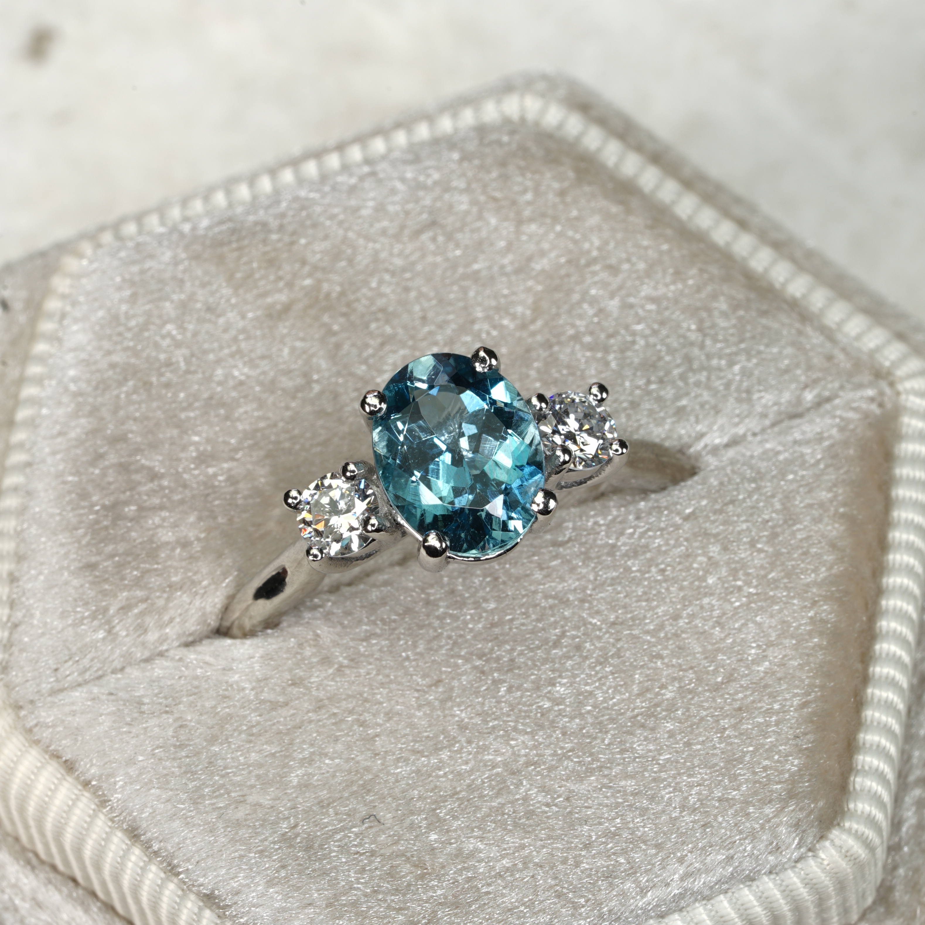 Rare aquamarine and diamond ring product image