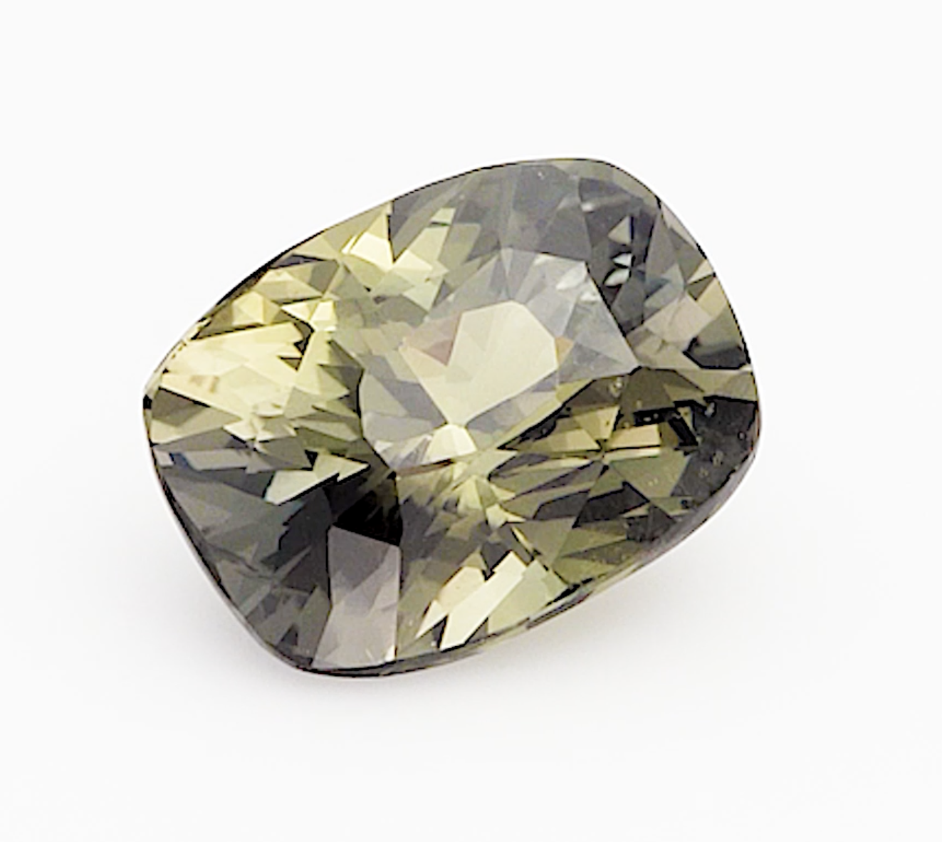 4.39ct Green cushion sapphire  product image