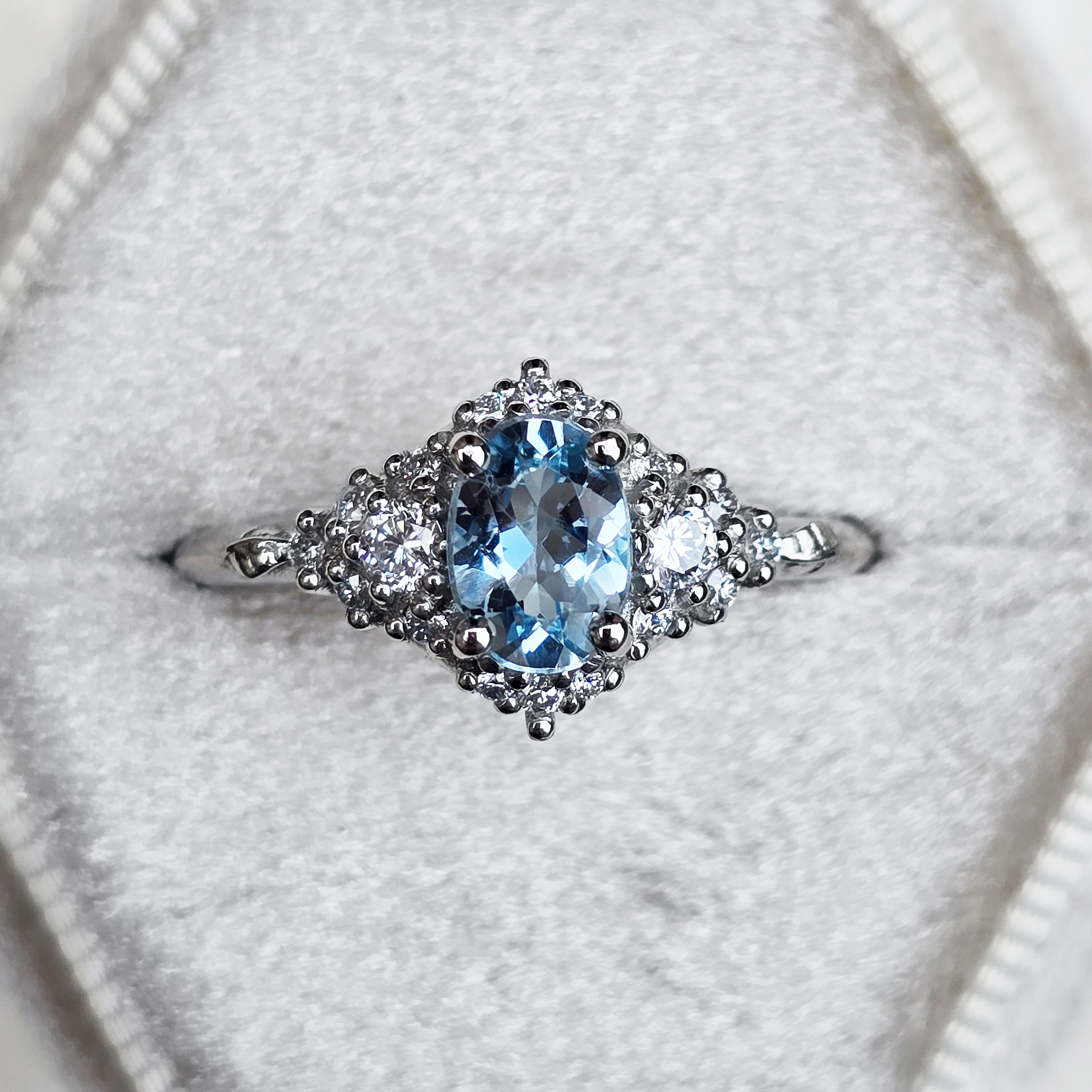 'Woodland' Aquamarine and diamond ring product image