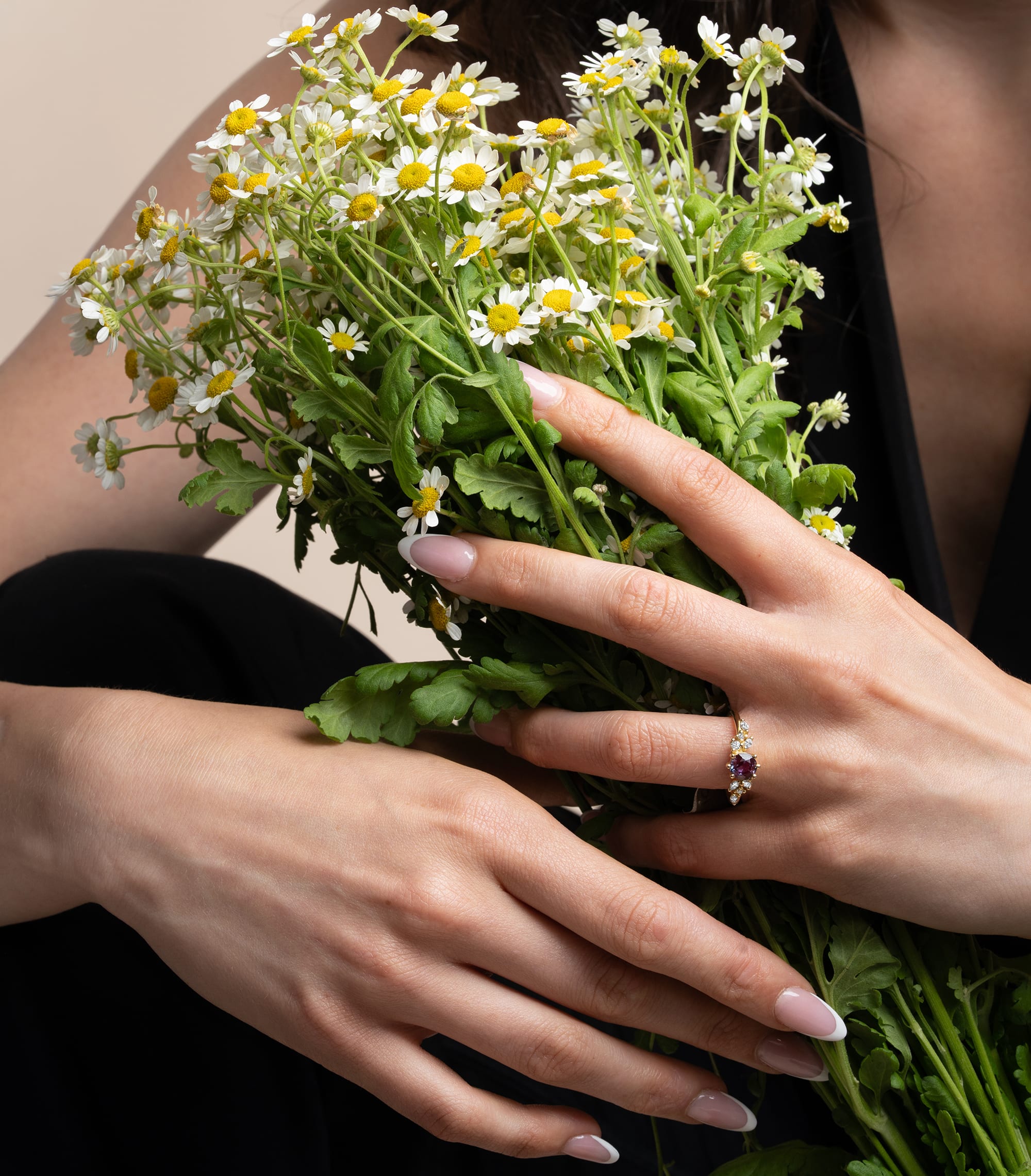 Alexandrite and diamond floral ring — 2