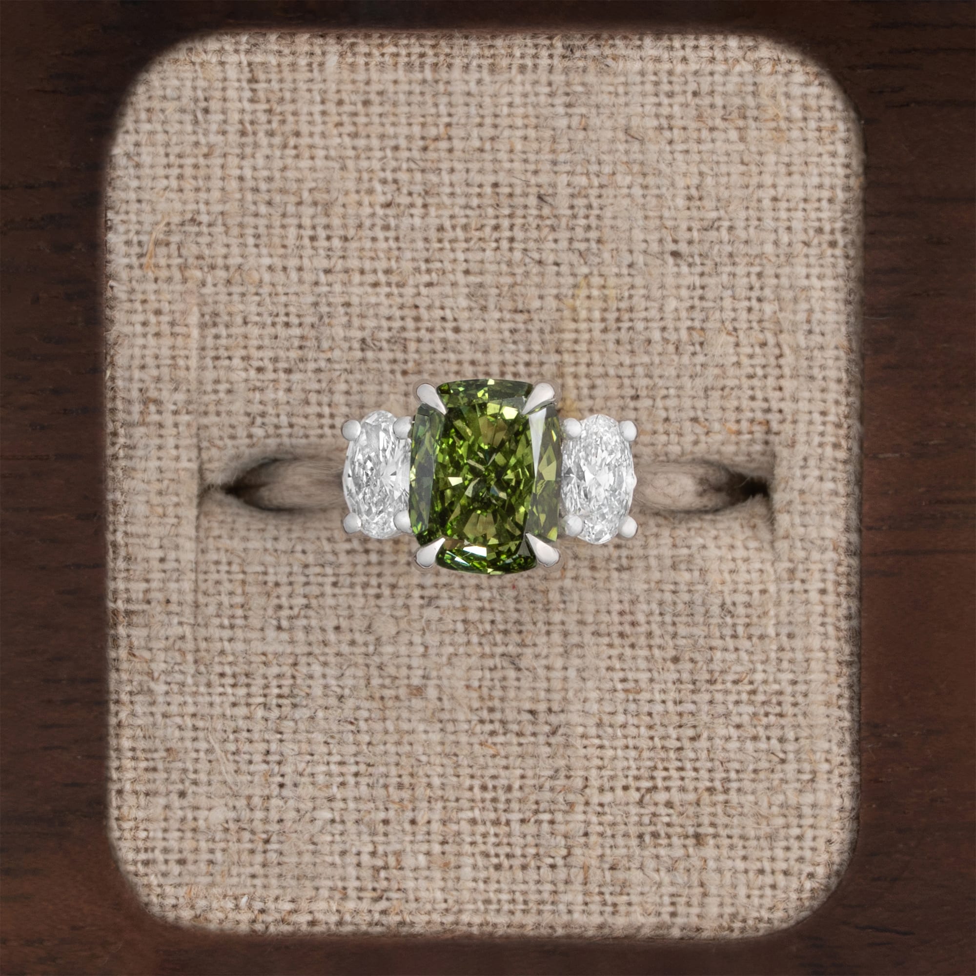 Cushion cut fancy vivid green lab diamond ring 
