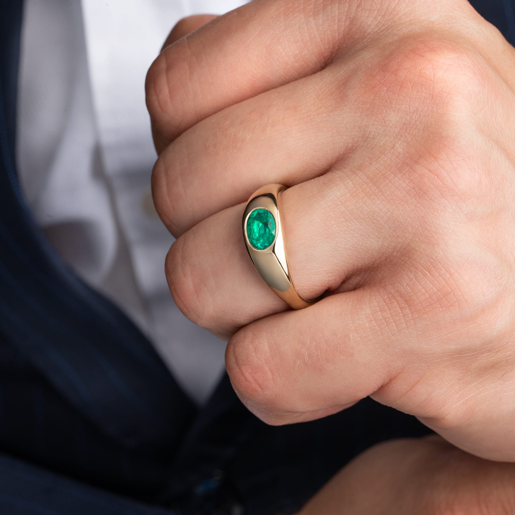 Lab emerald bezel set ring  — 2
