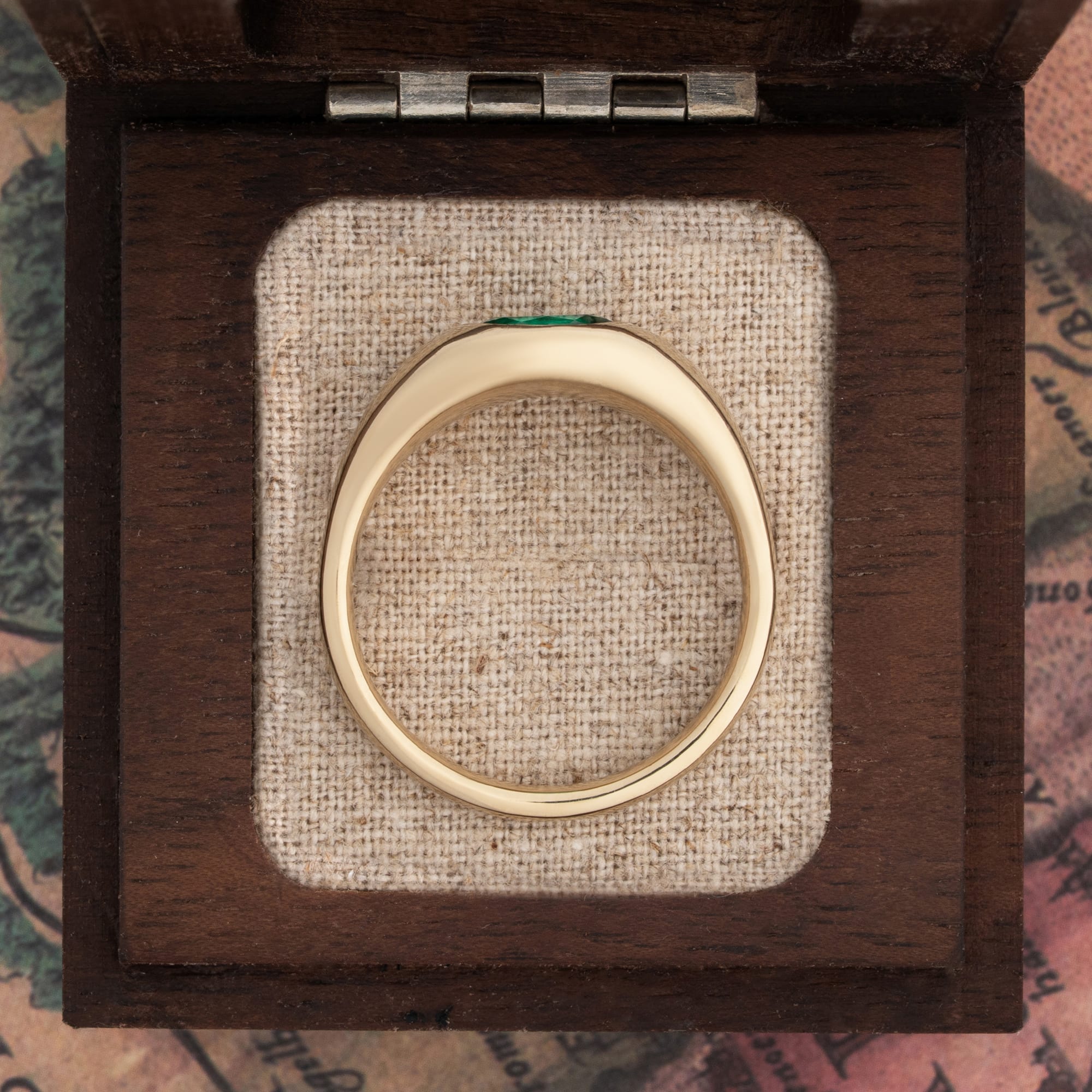 Lab emerald bezel set ring  — 4